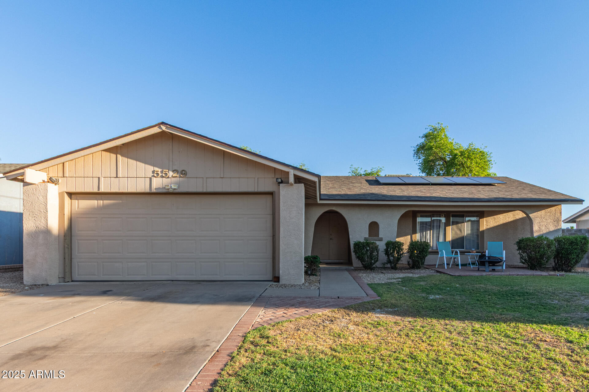 5529 W VILLA MARIA Drive