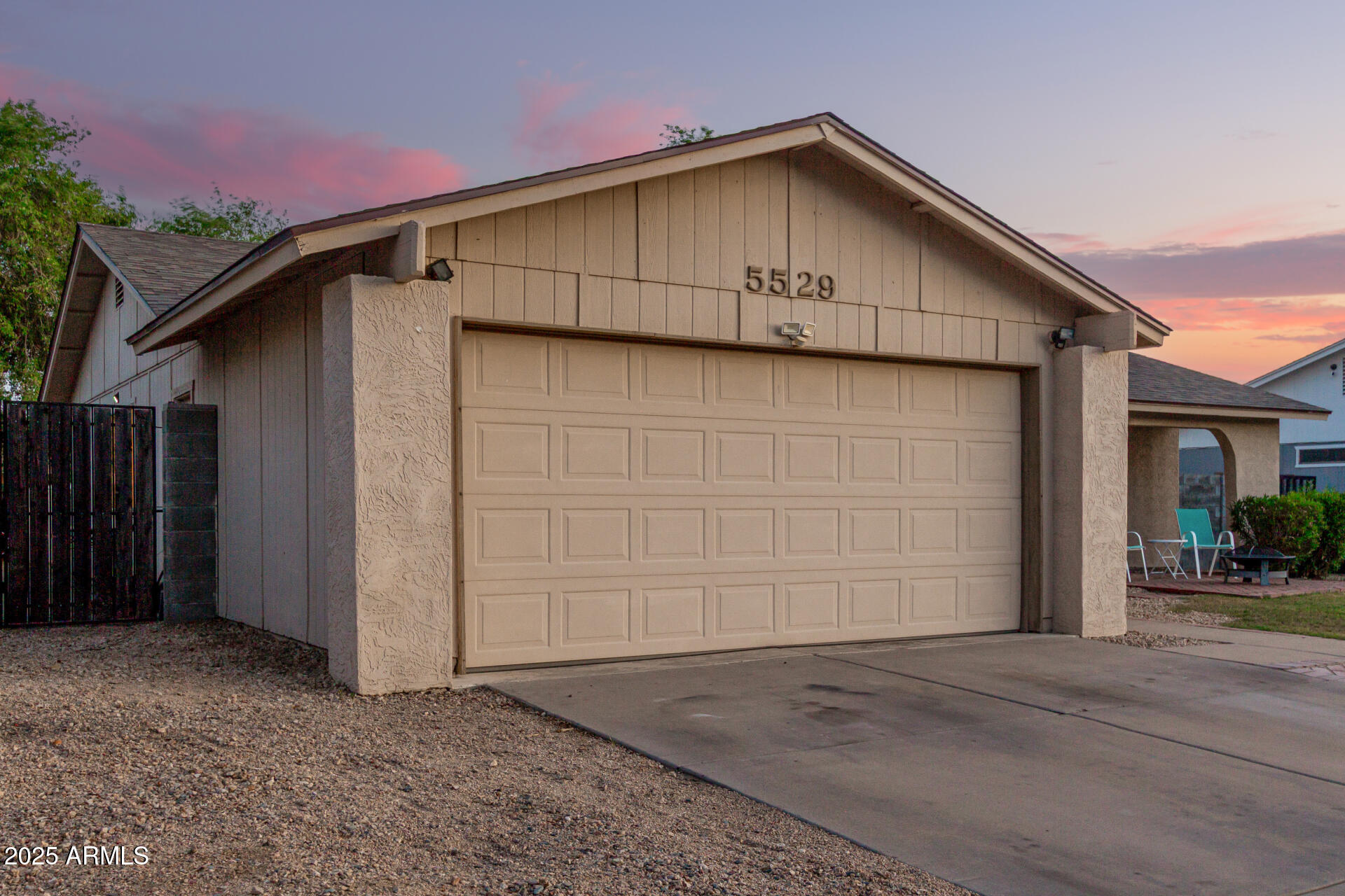 5529 W VILLA MARIA Drive