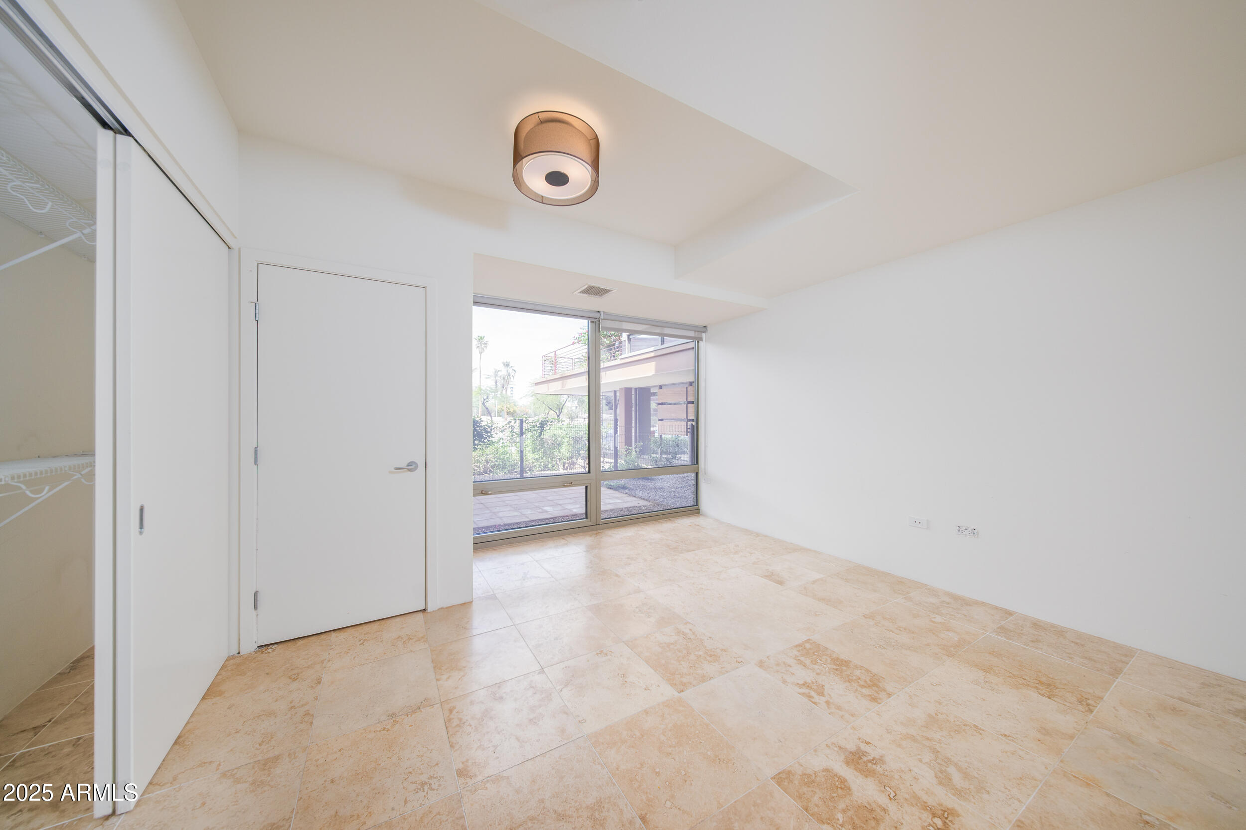 7161 E RANCHO VISTA Drive, 1009