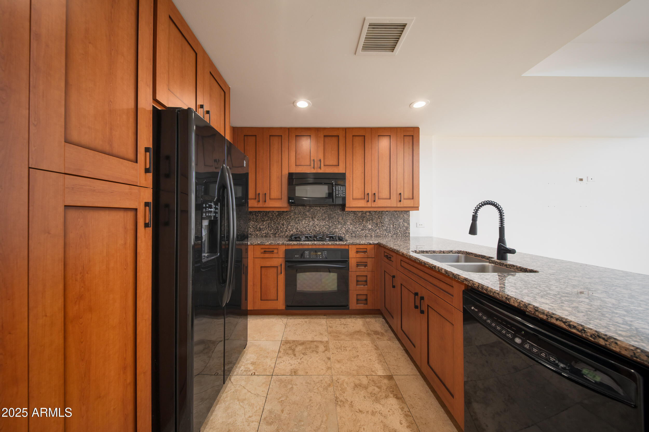 7161 E RANCHO VISTA Drive, 1009