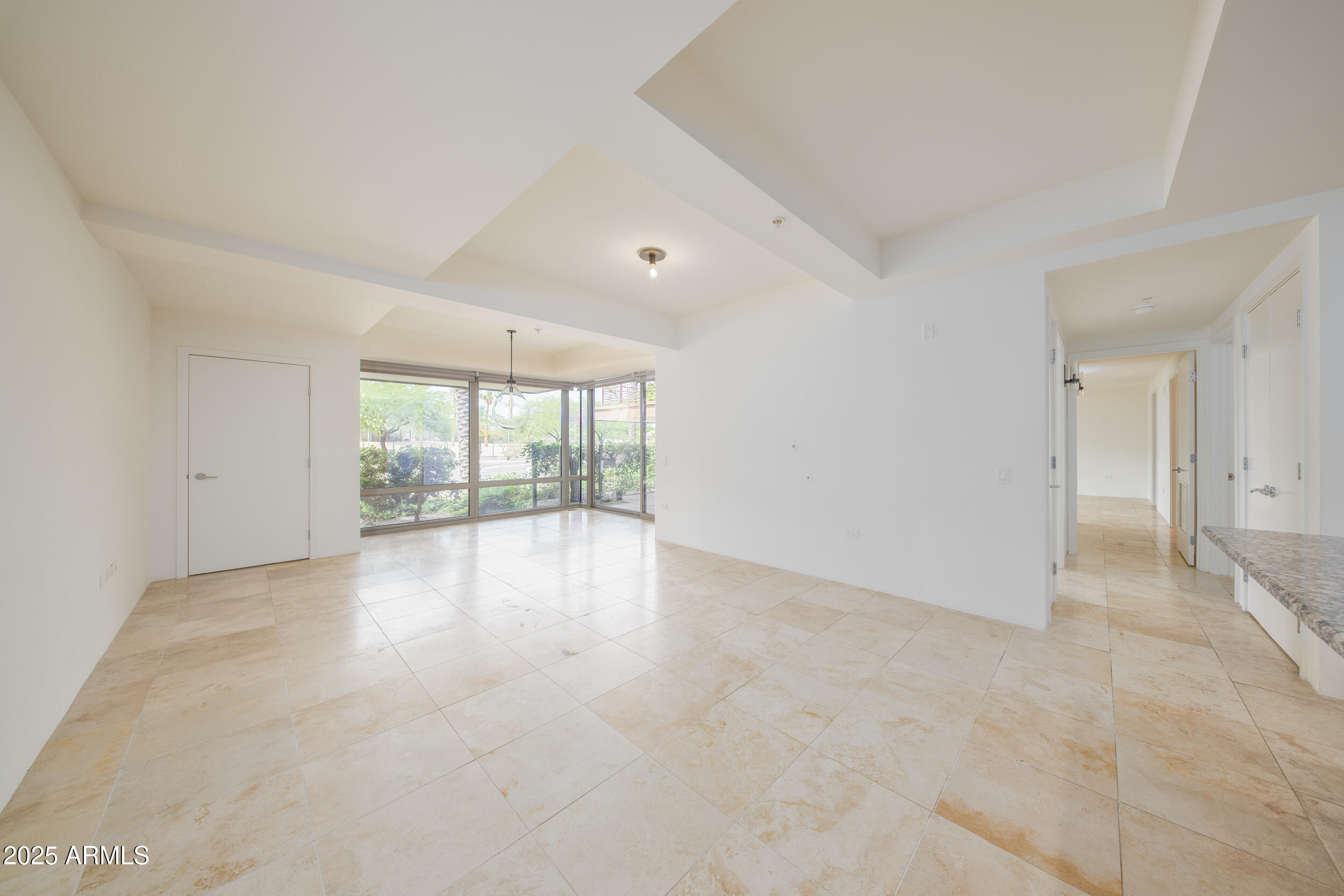 7161 E RANCHO VISTA Drive, 1009