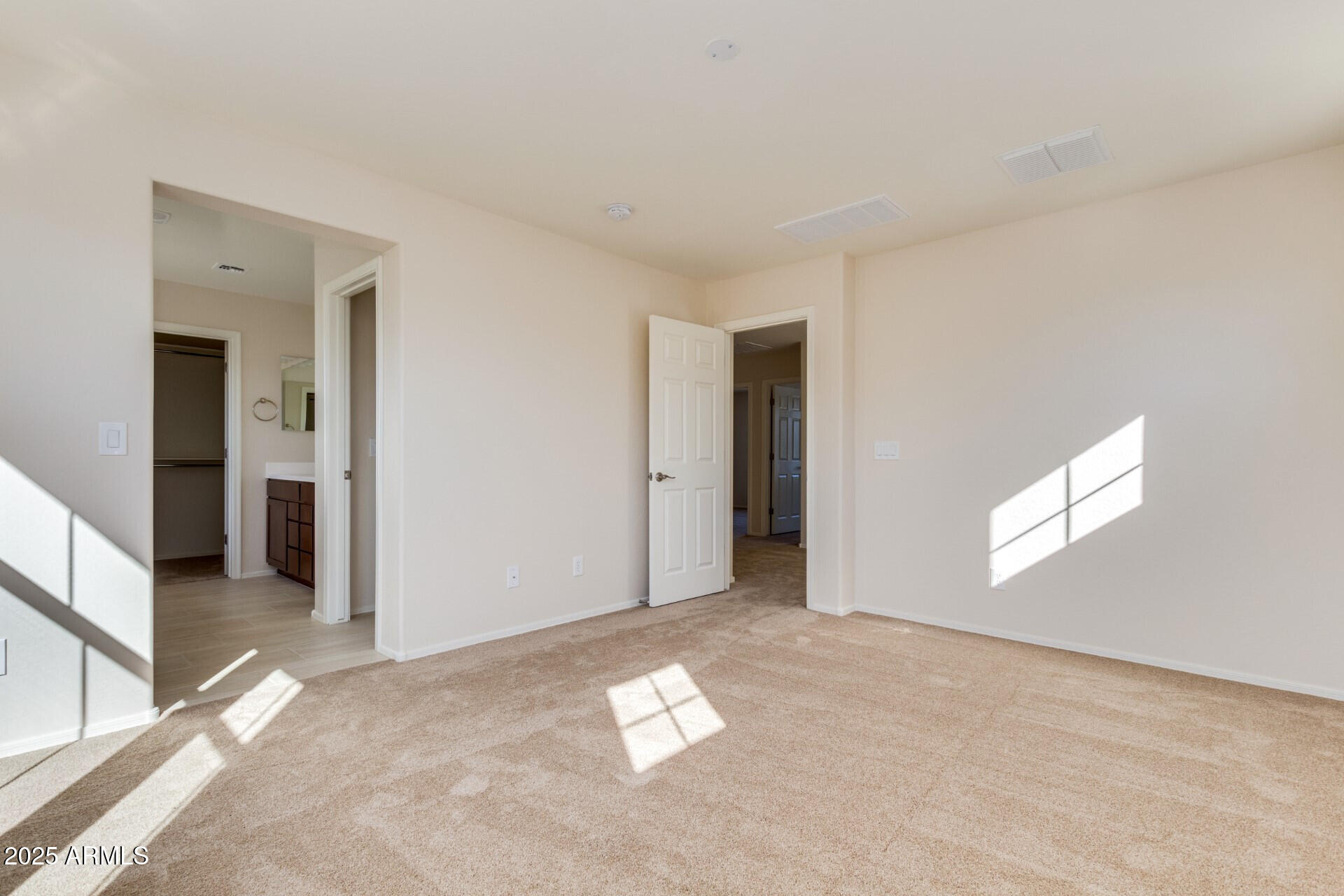 317 N 56TH Place