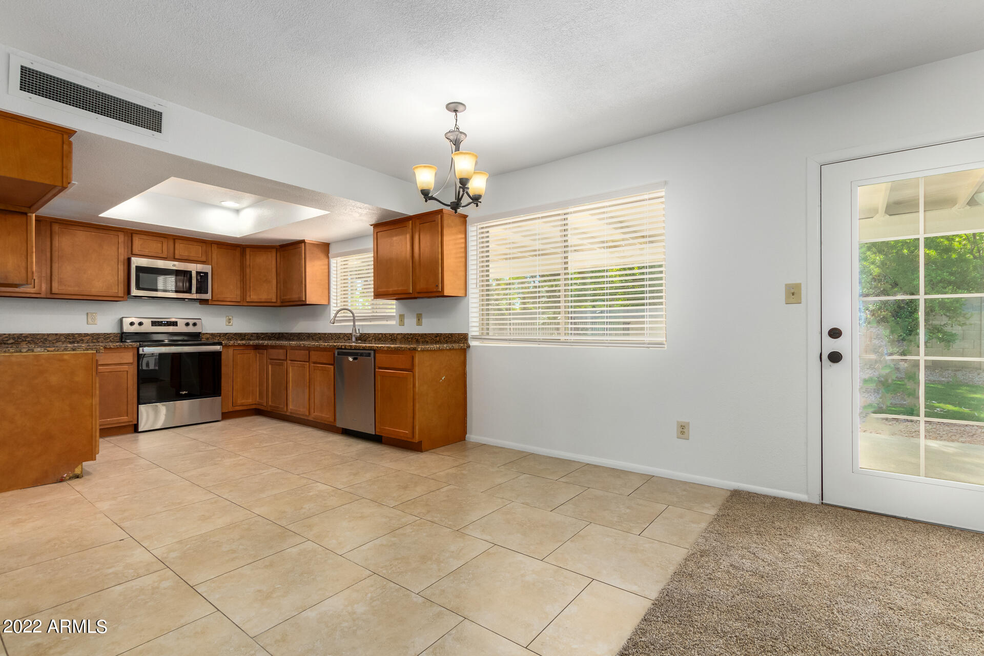 1333 W Medina Avenue