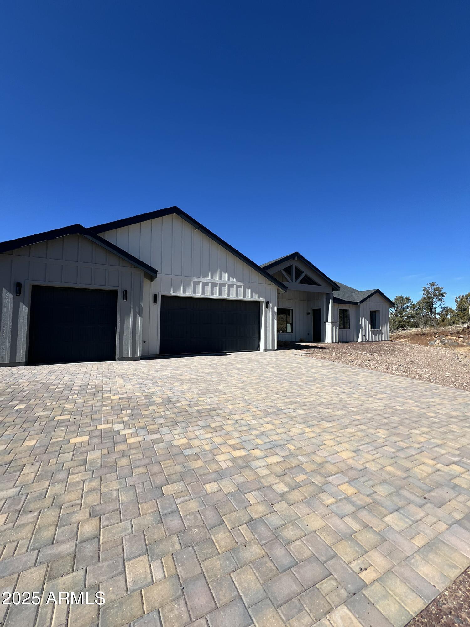 2009 Bella Vista Loop
