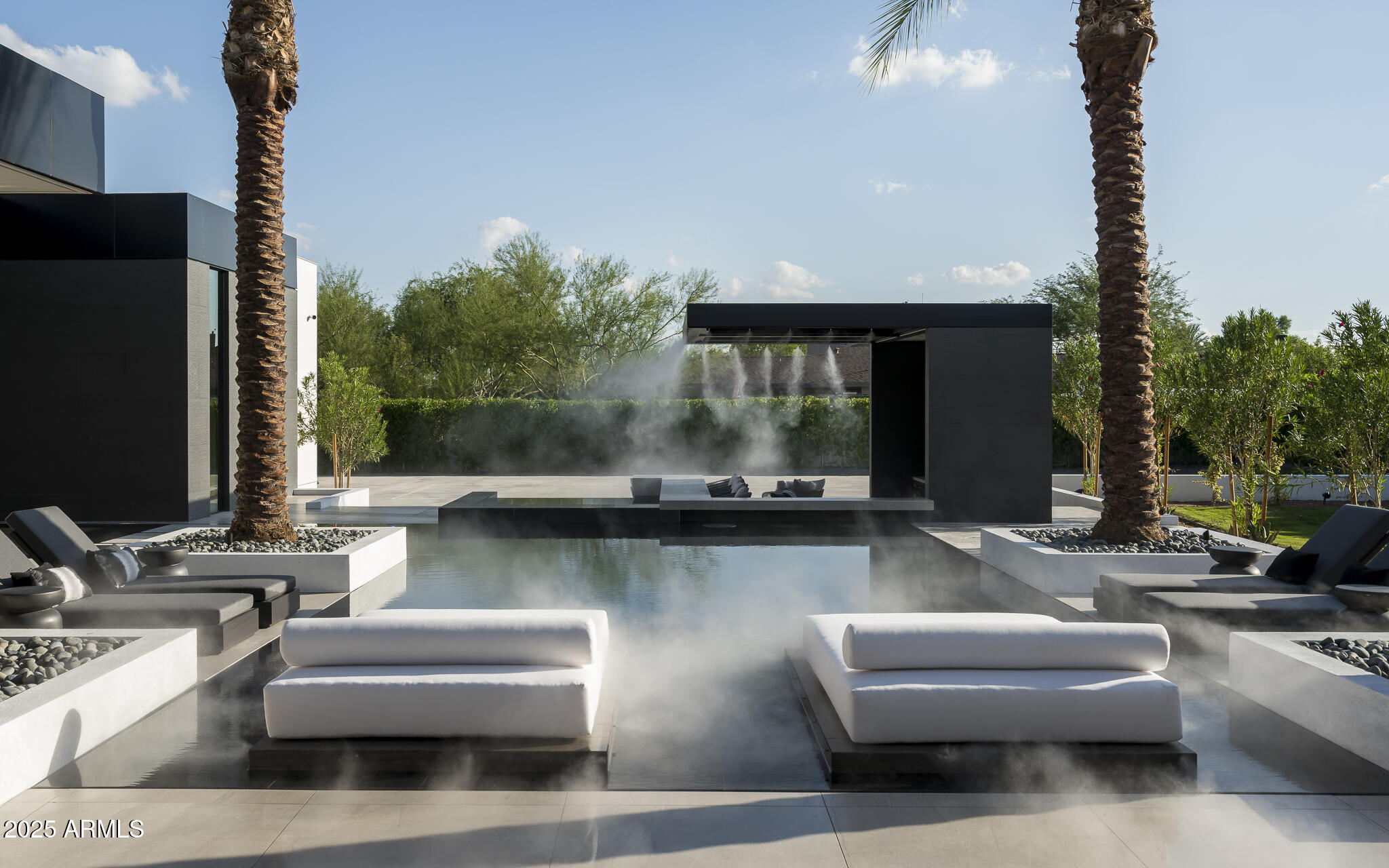 6911 E JACKRABBIT Road