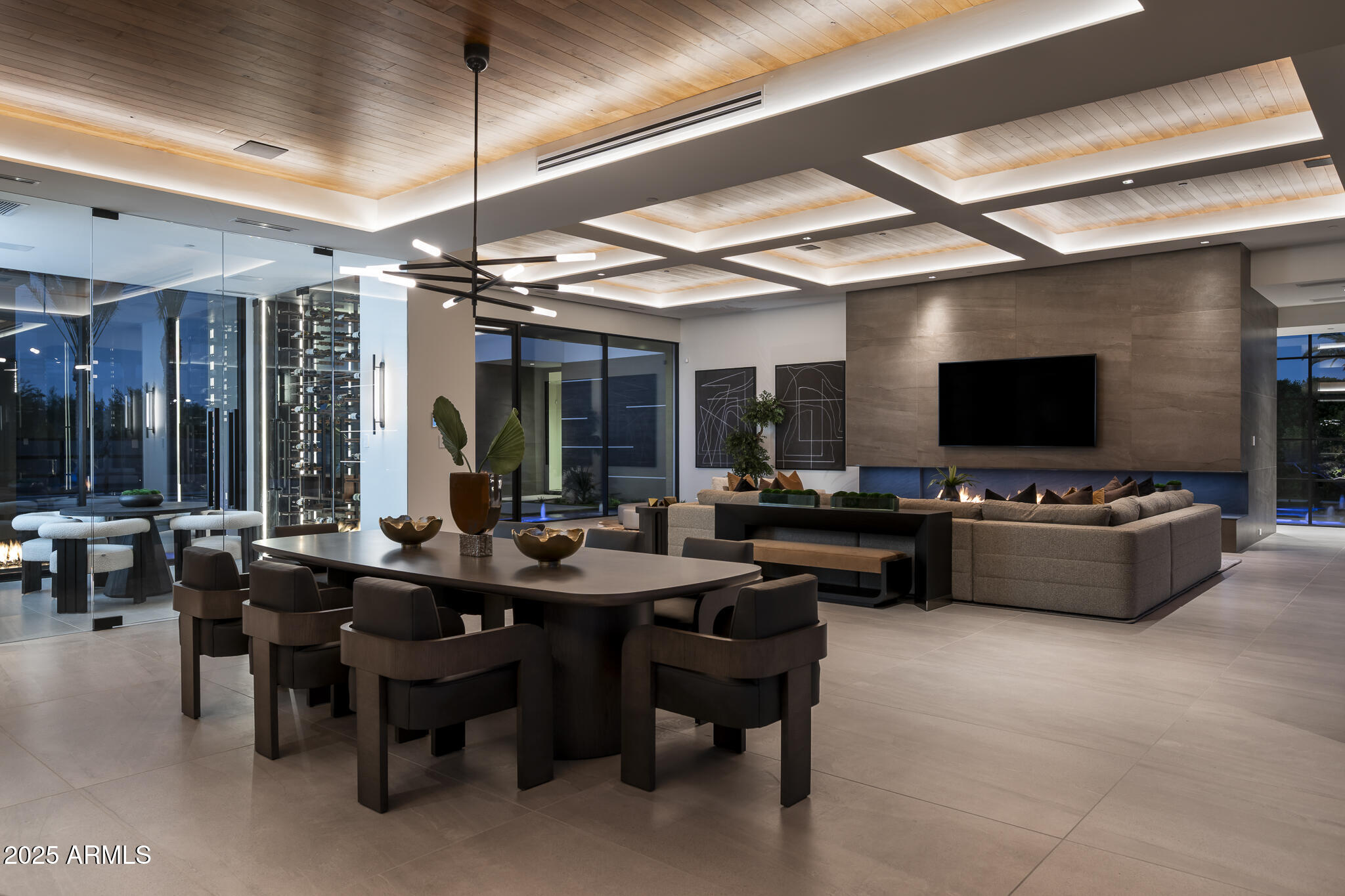 6911 E JACKRABBIT Road