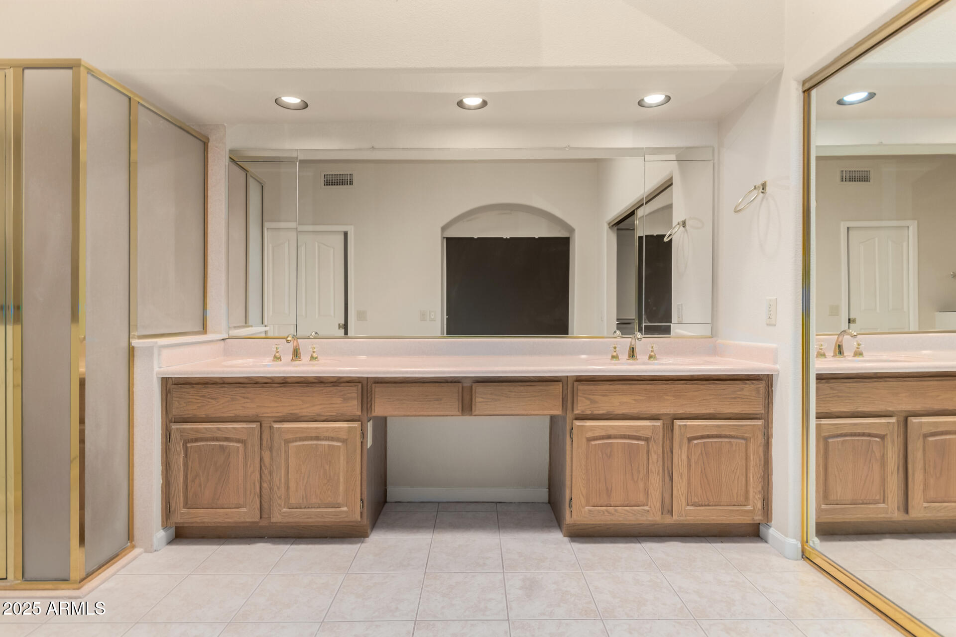 9009 E CEDAR WAXWING Drive