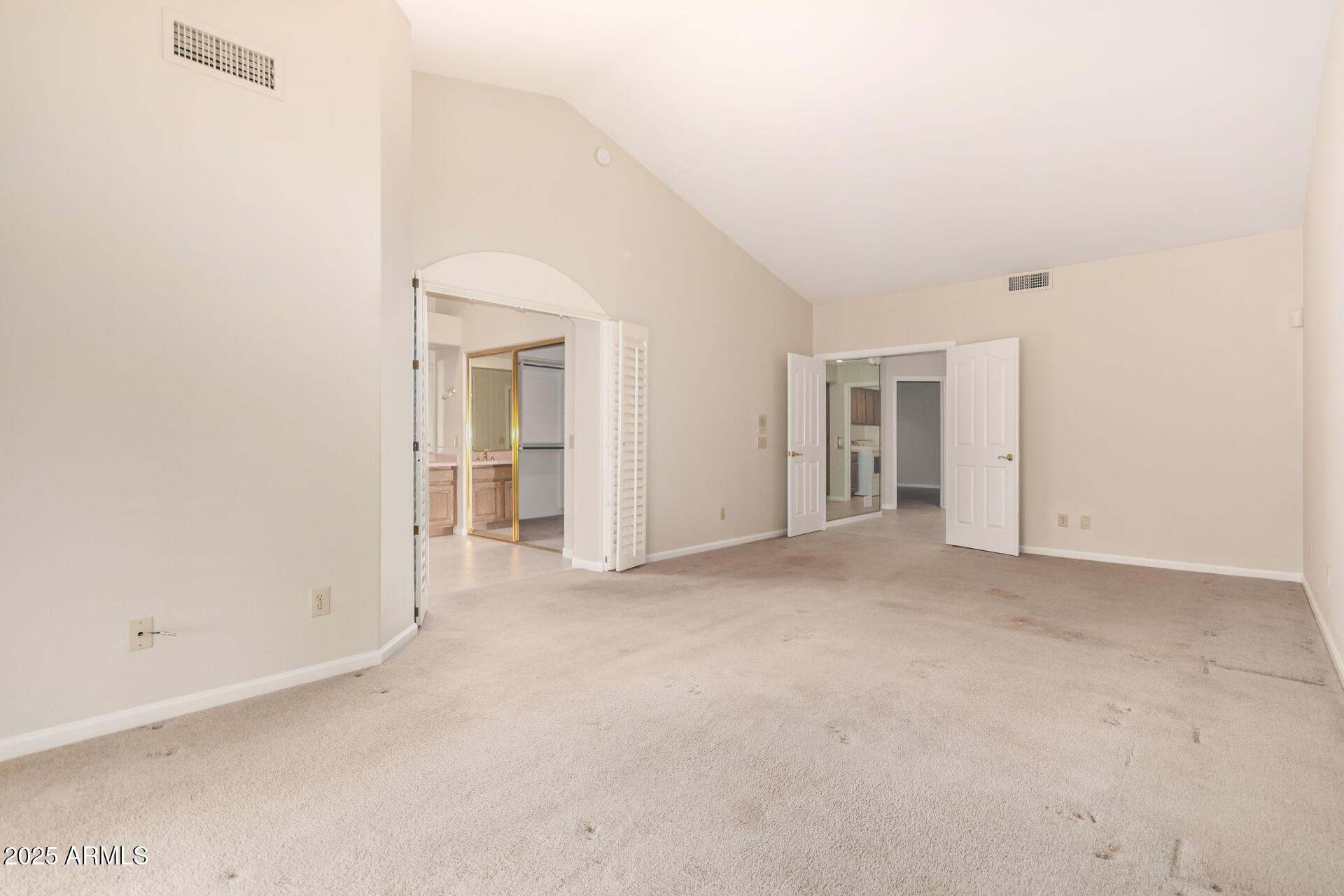 9009 E CEDAR WAXWING Drive