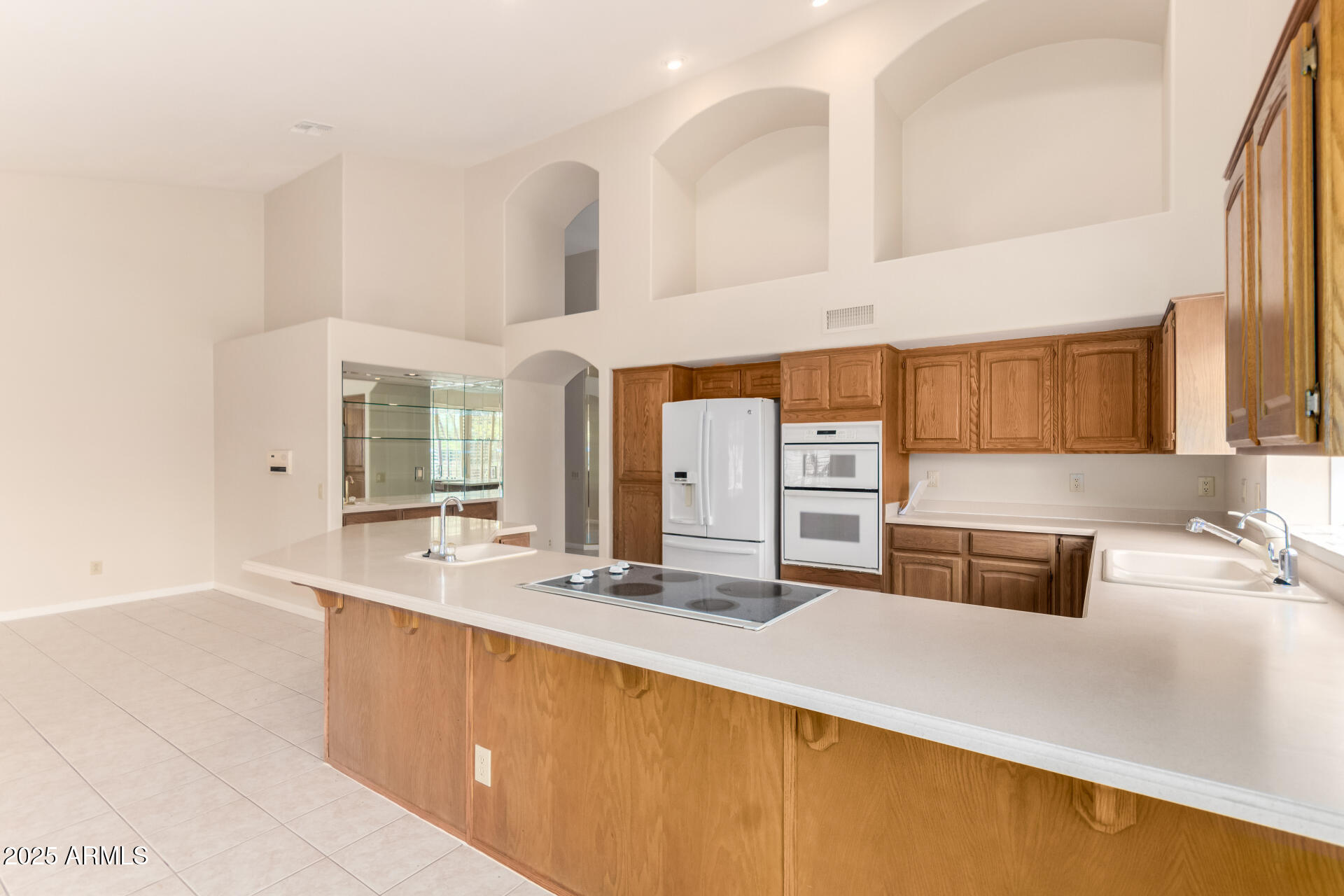 9009 E CEDAR WAXWING Drive