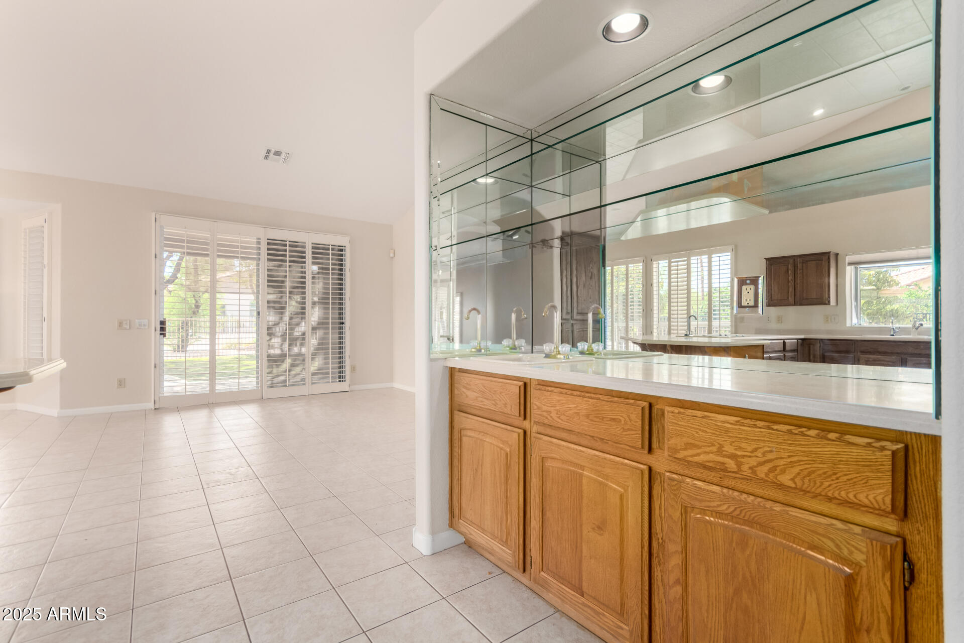 9009 E CEDAR WAXWING Drive