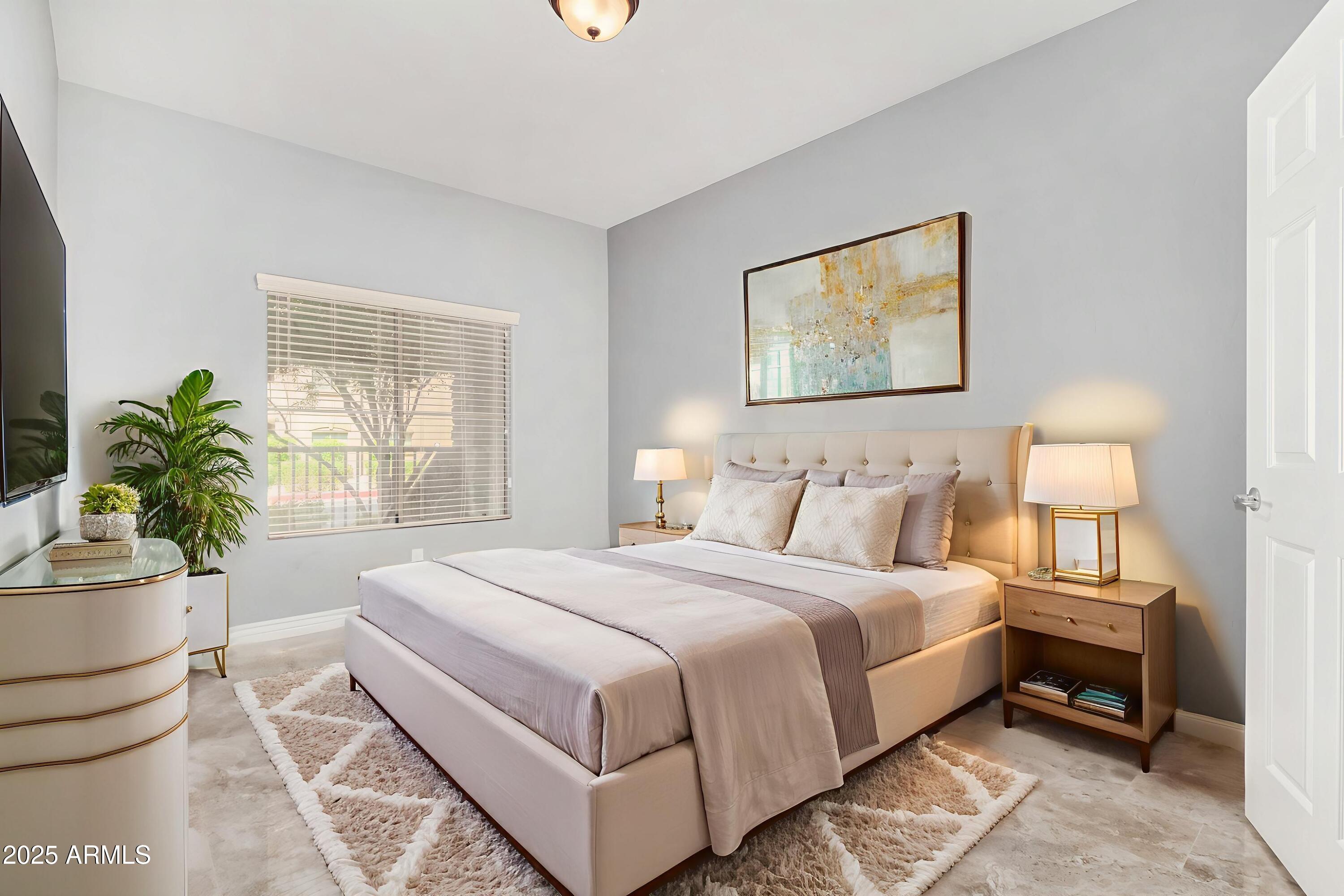 5450 E DEER VALLEY Drive, 1006