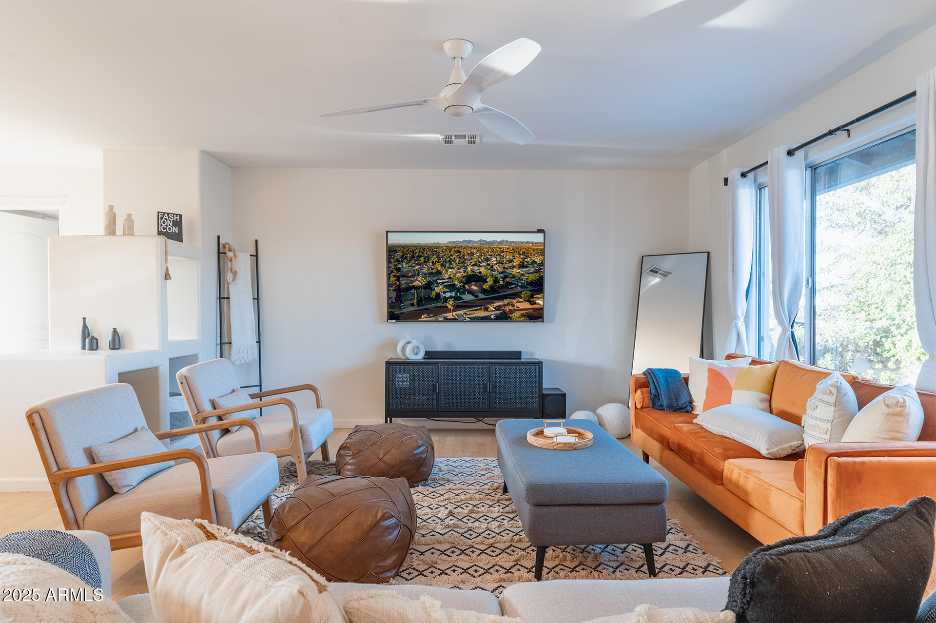 8226 E JACKRABBIT Road