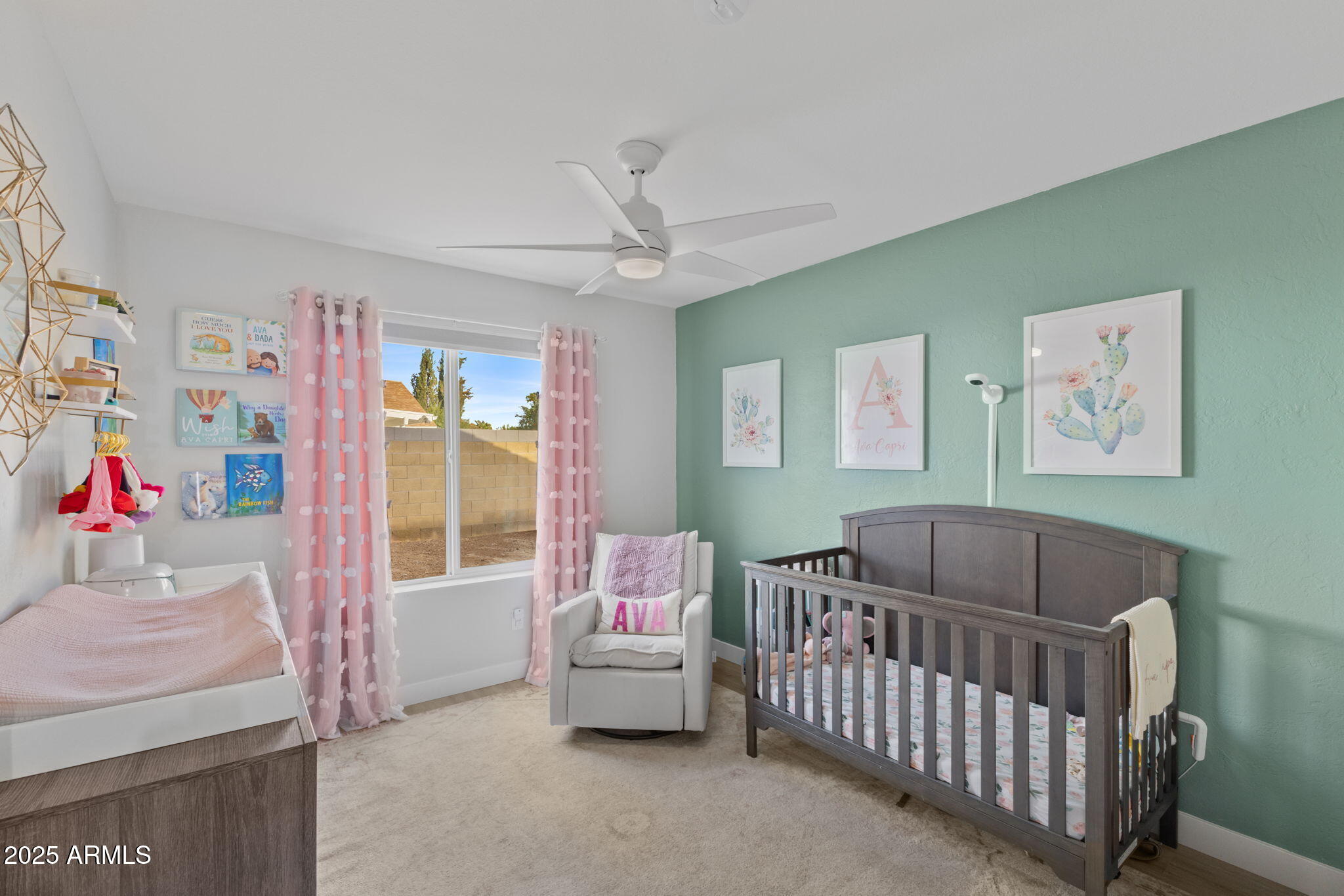 5009 E PARADISE Lane