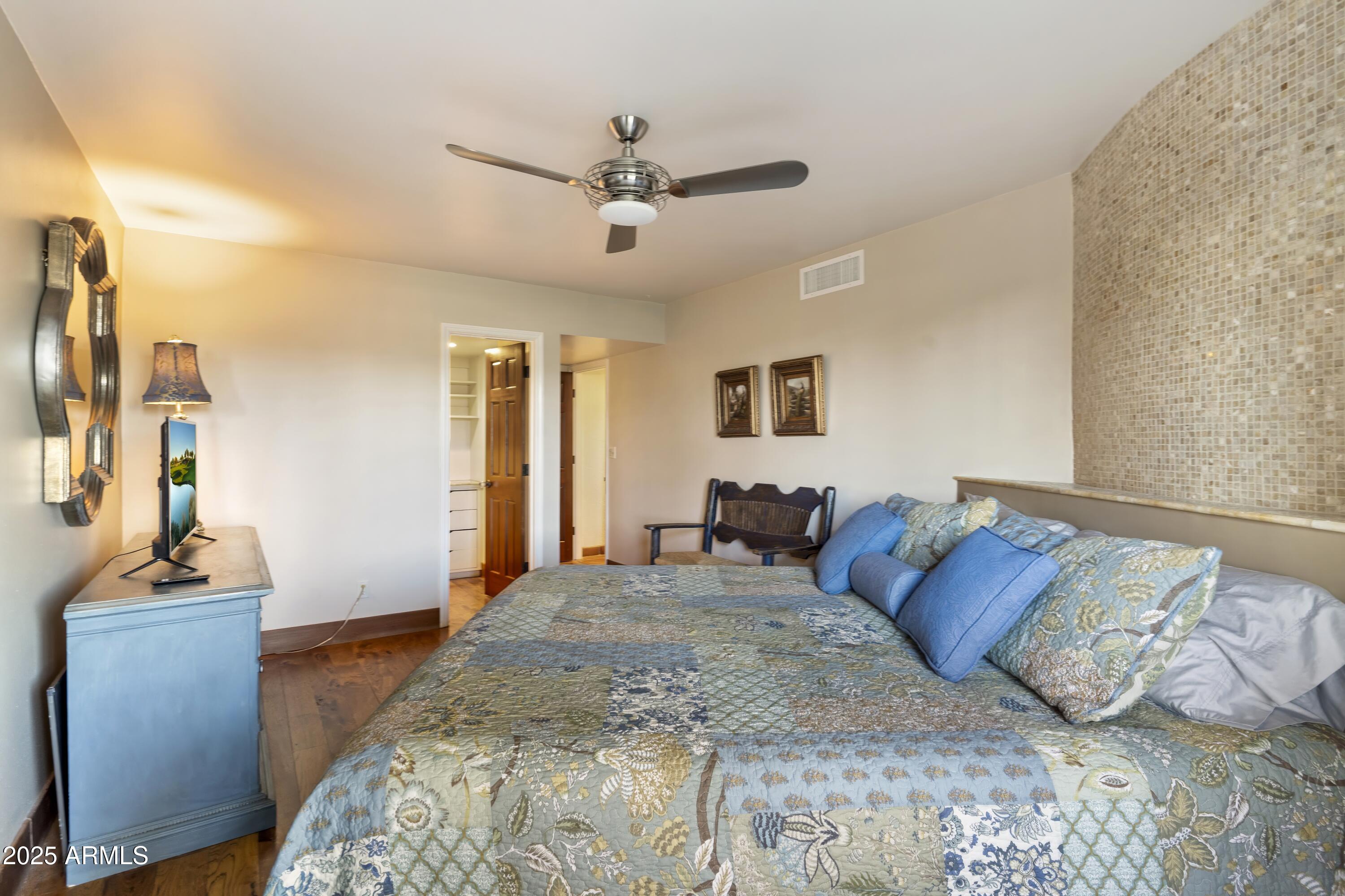 7500 E MCCORMICK Parkway 19