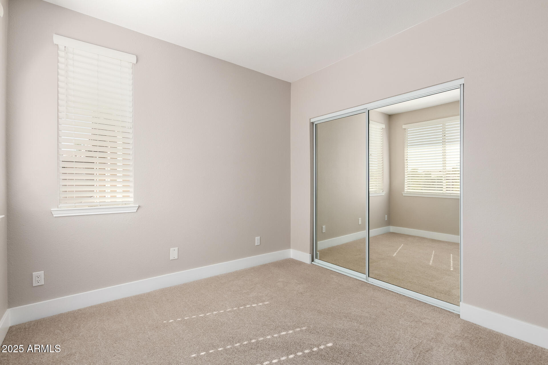 7009 E ACOMA Drive 2134