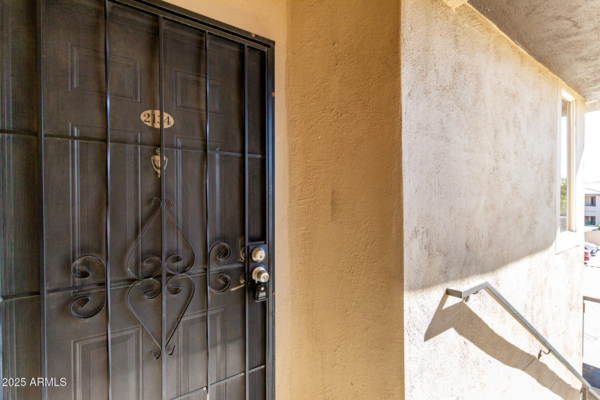 7009 E ACOMA Drive 2134