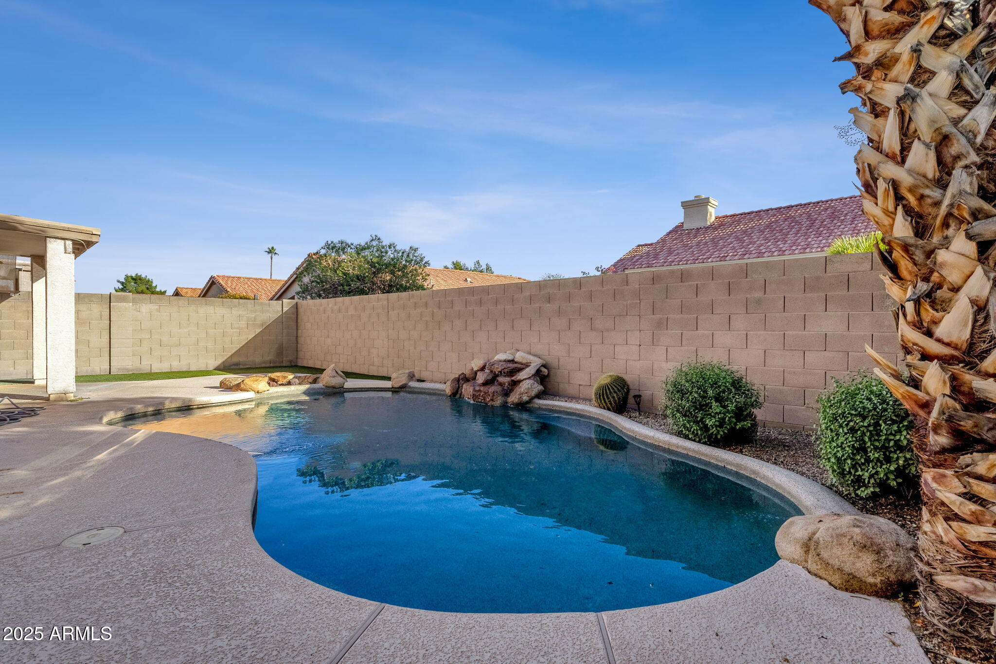 8941 E Shangri La Road E, Scottsdale