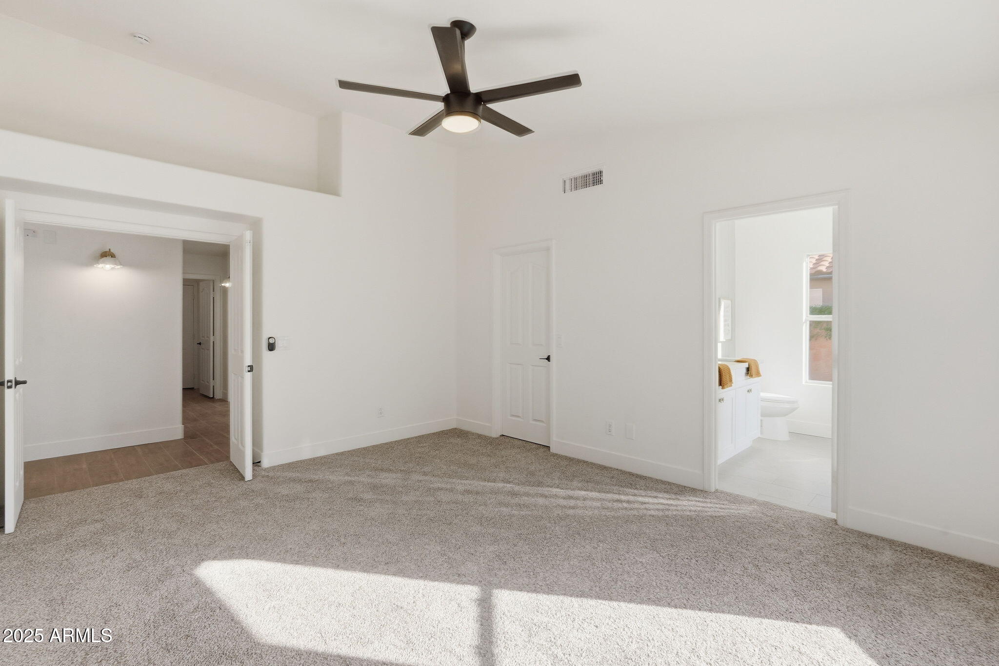 2508 S COLLEEN Circle