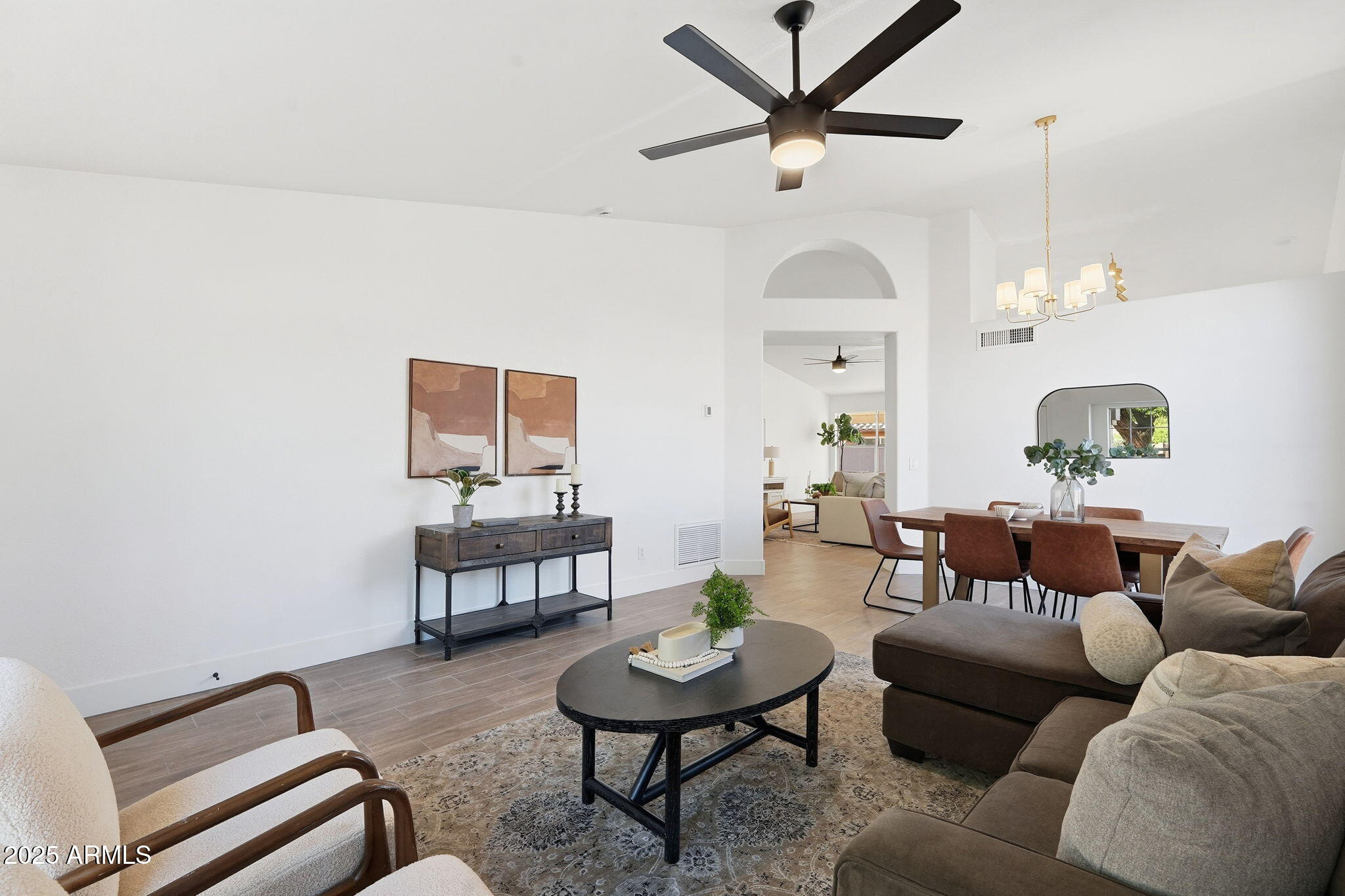 2508 S COLLEEN Circle