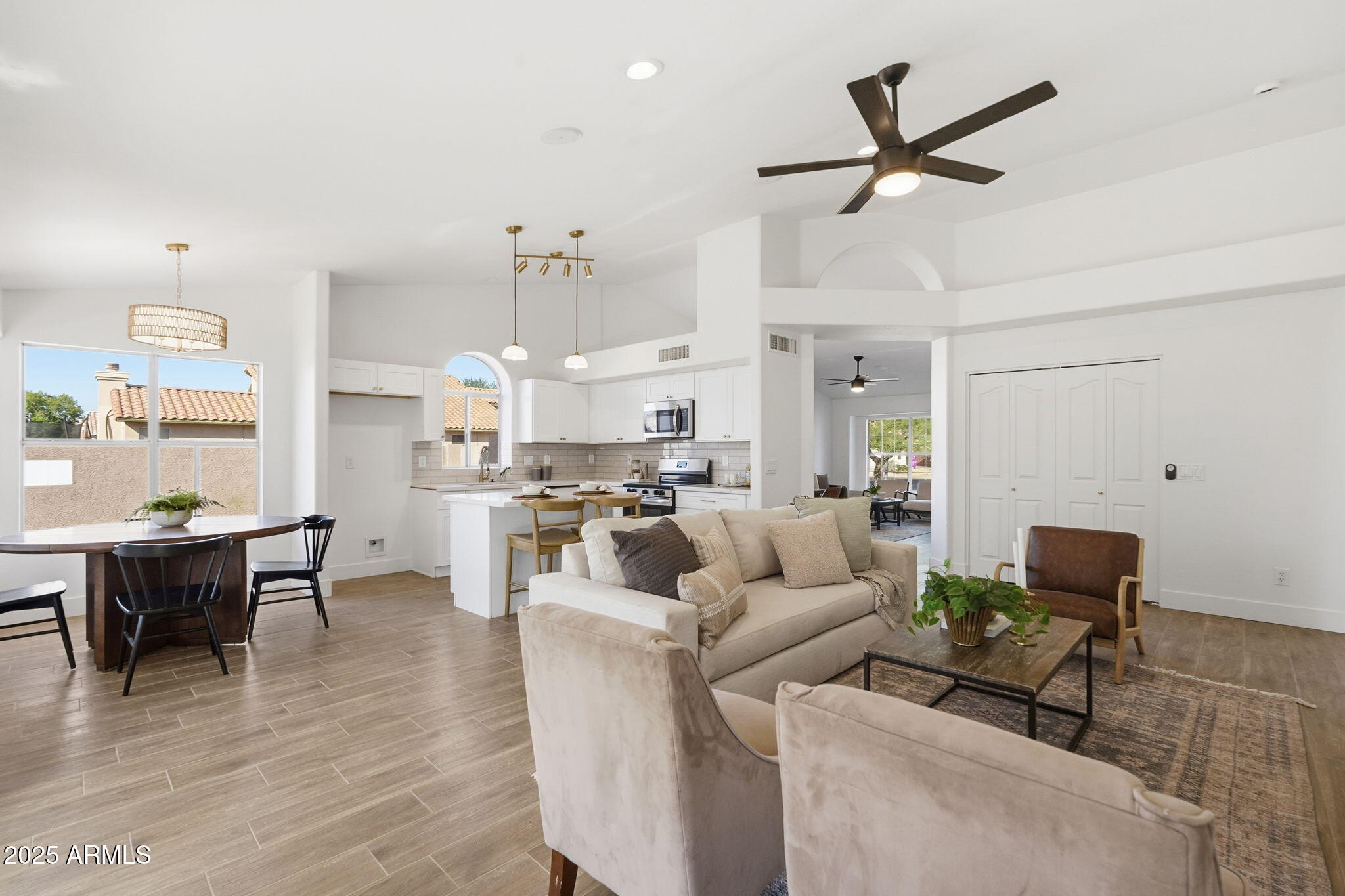 2508 S COLLEEN Circle