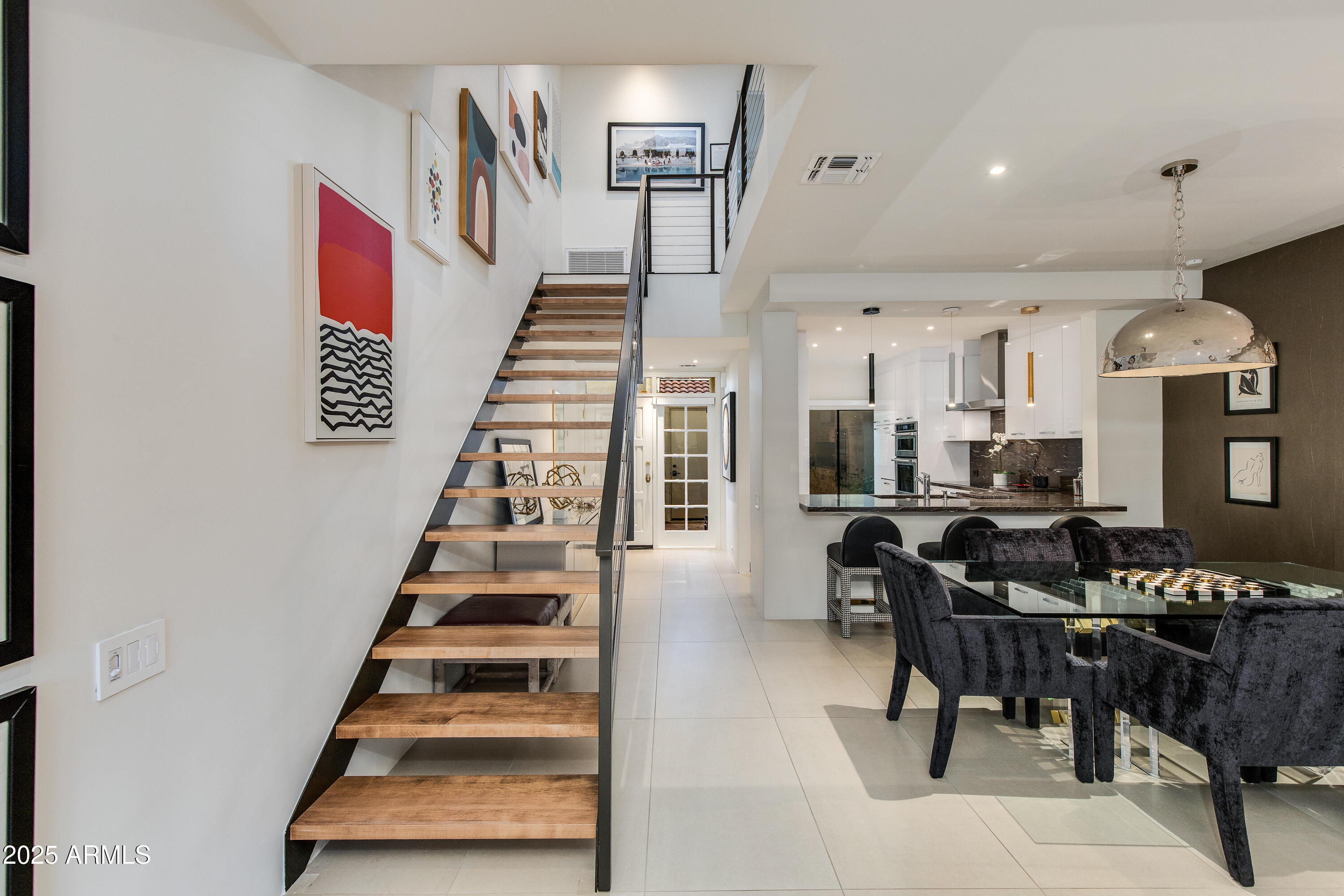 6214 N 30TH Place