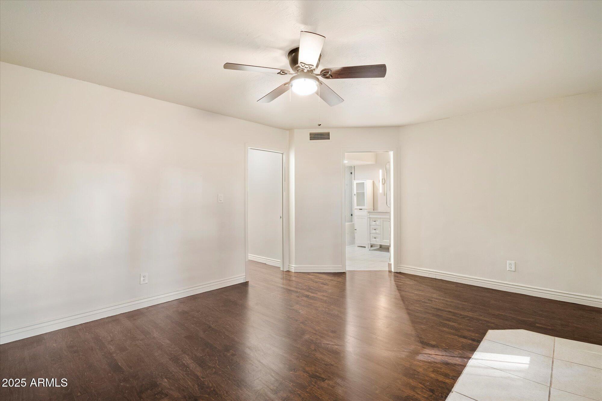 6533 N 7TH Avenue, 2