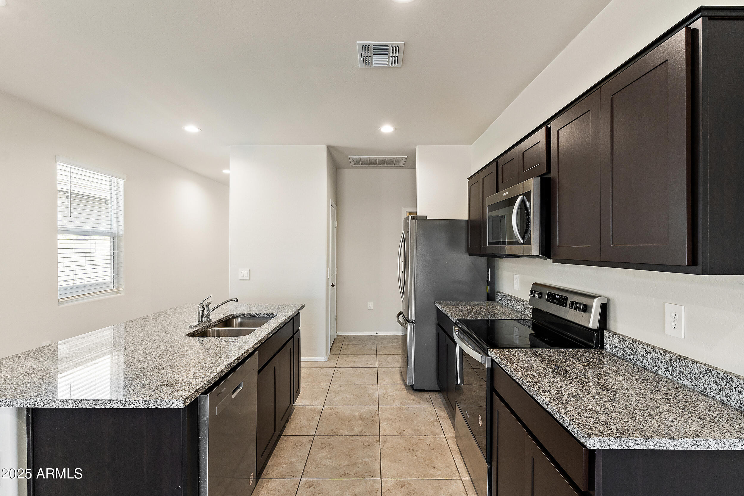 35266 W SAN SISTO Avenue