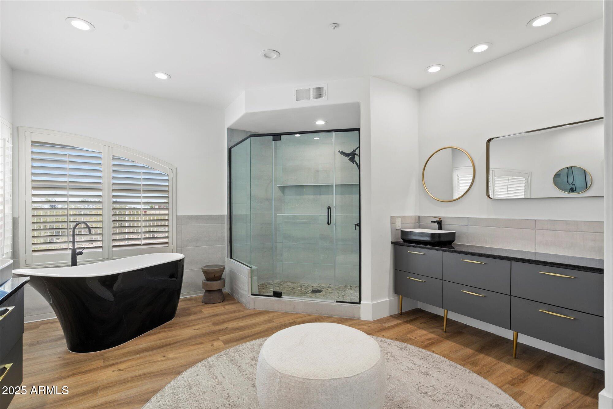 12055 E CLINTON Street