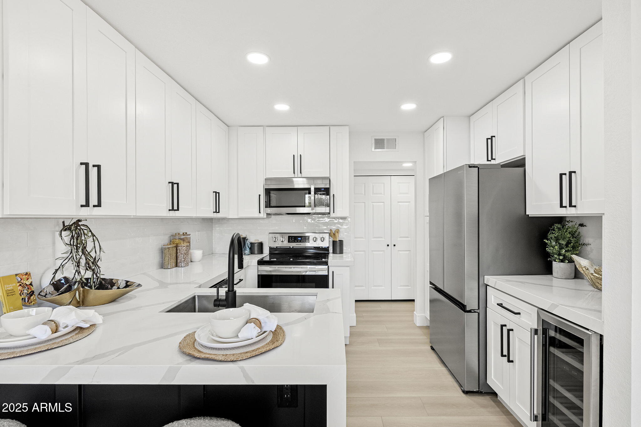 11011 N 92ND Street 1007