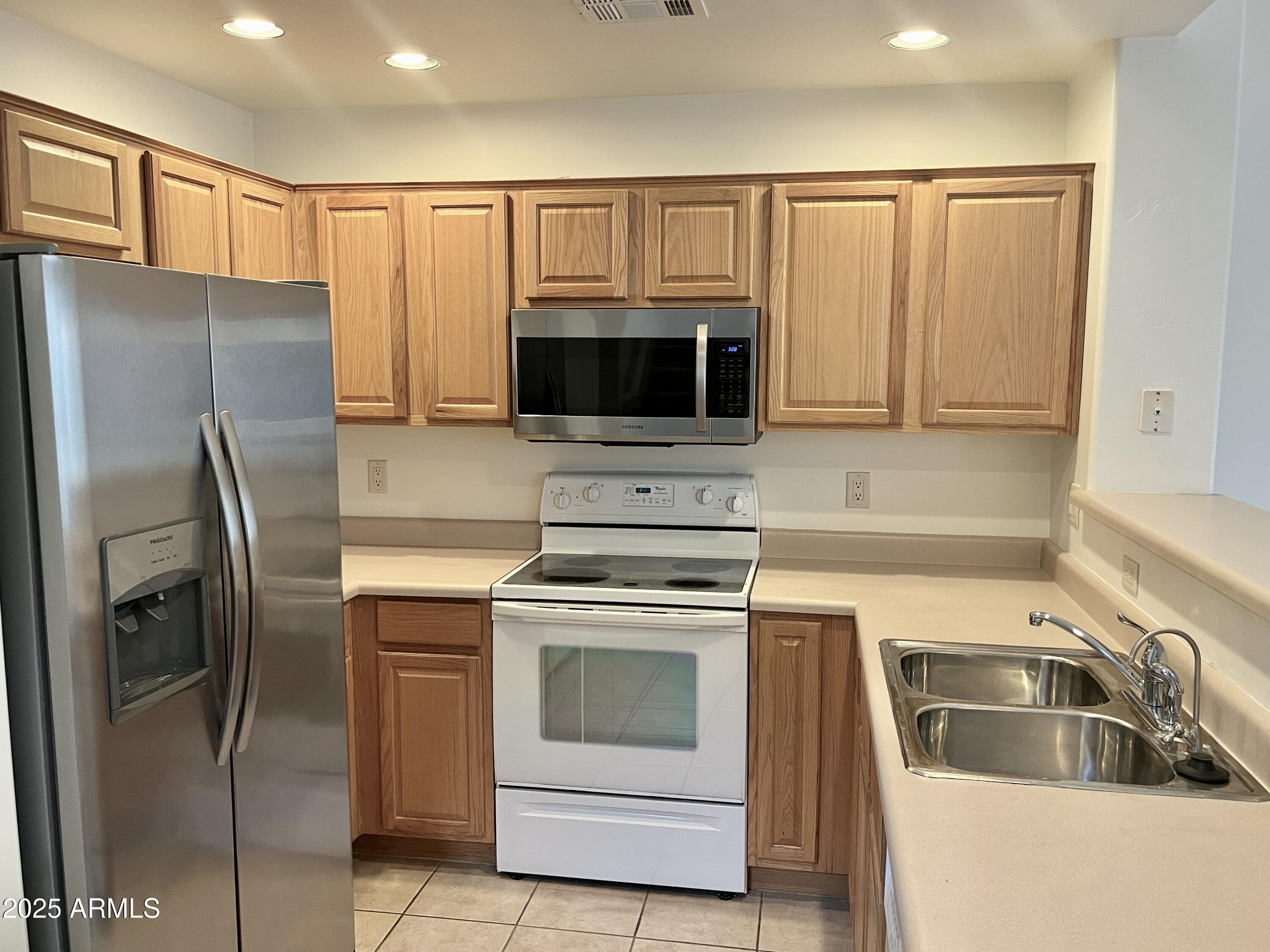 14000 N 94TH Street 1060