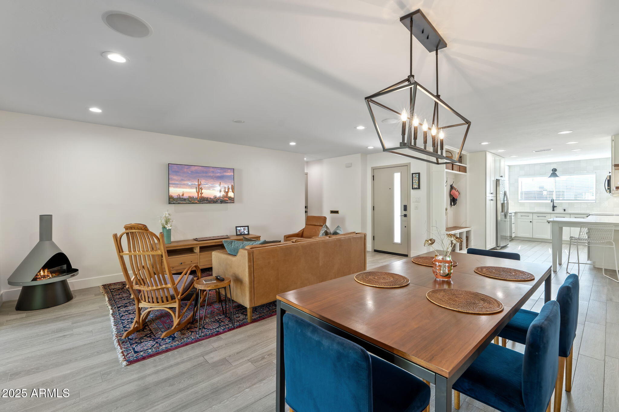 7602 E NORTHLAND Drive