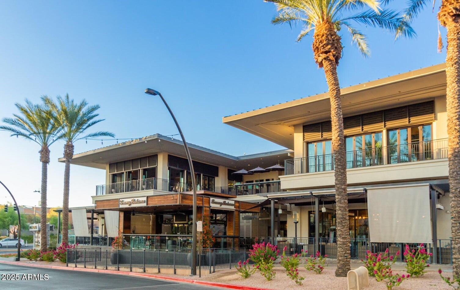 7009 E ACOMA Drive 2001