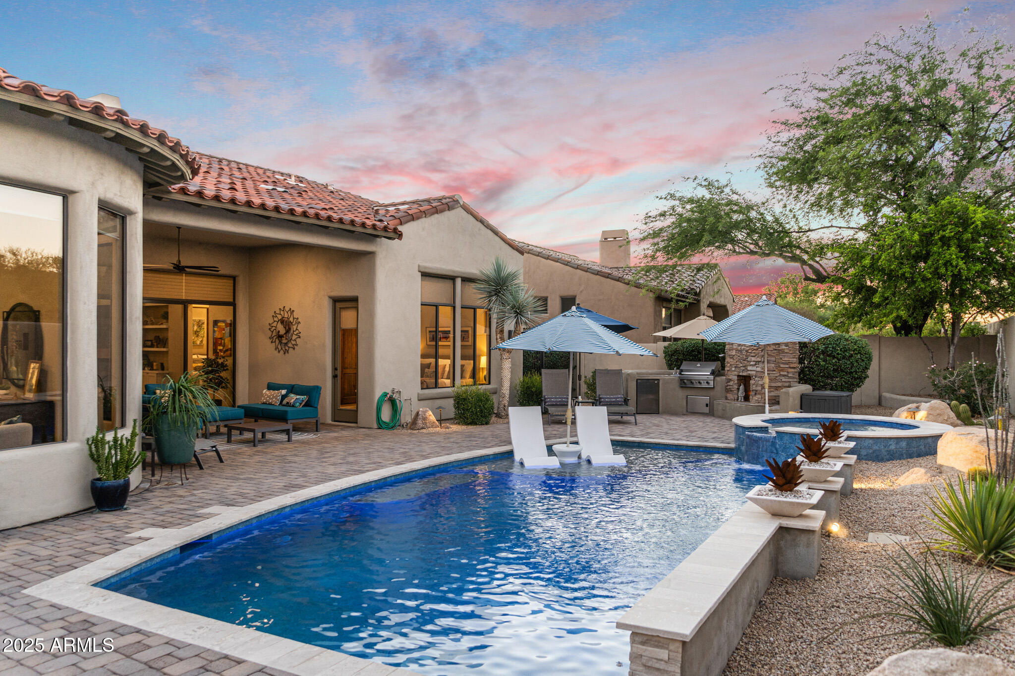 8084 E WINDWOOD Lane