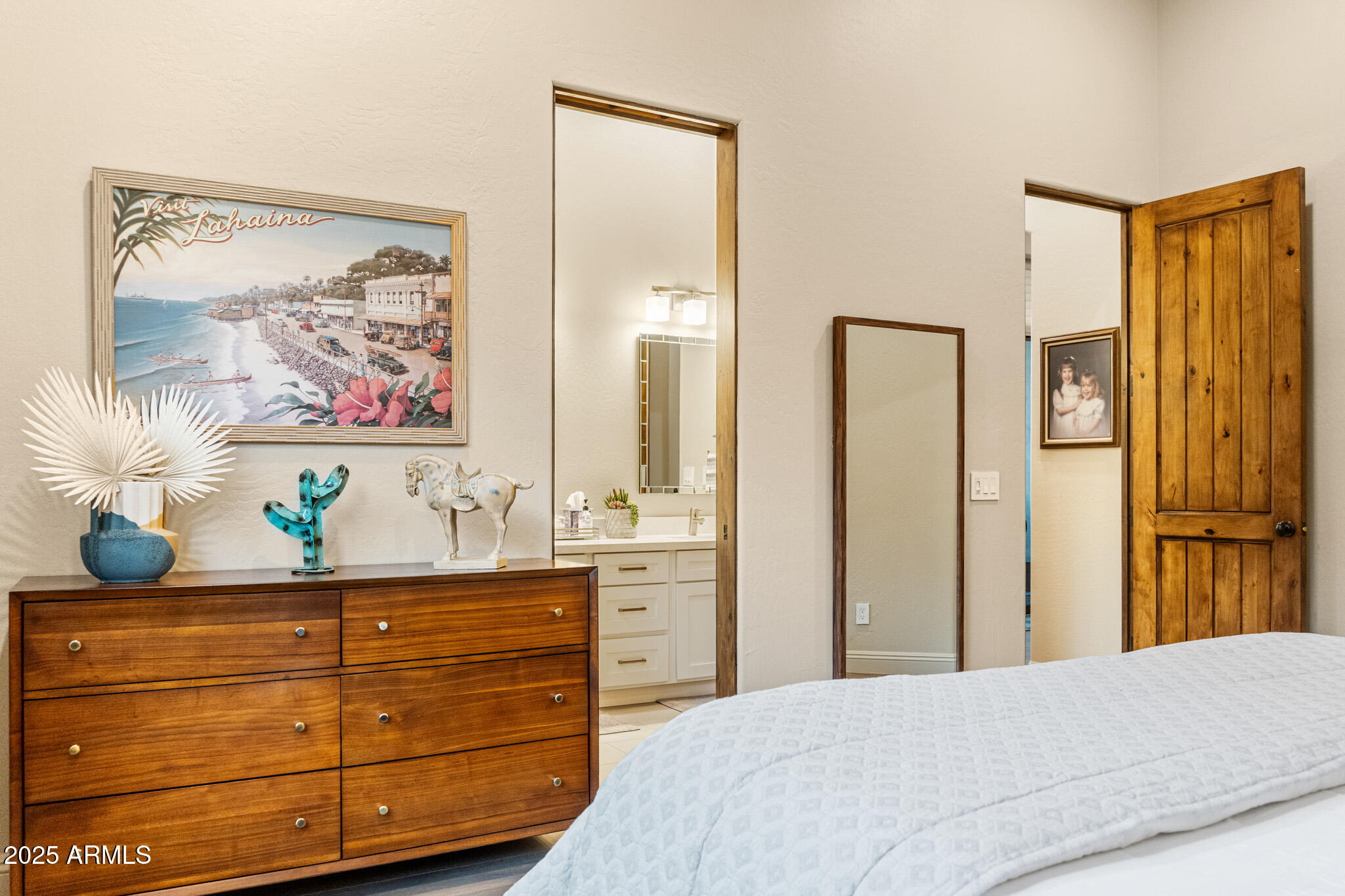 8084 E WINDWOOD Lane