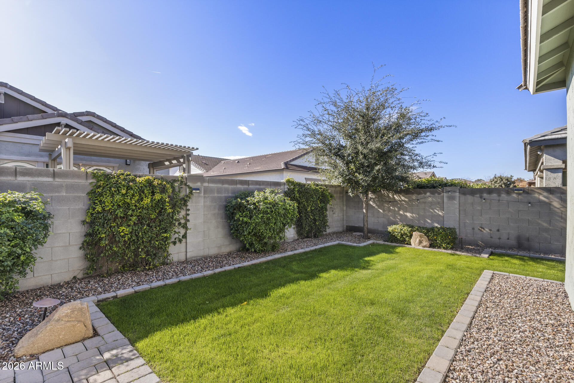 3445 E APPALOOSA Road