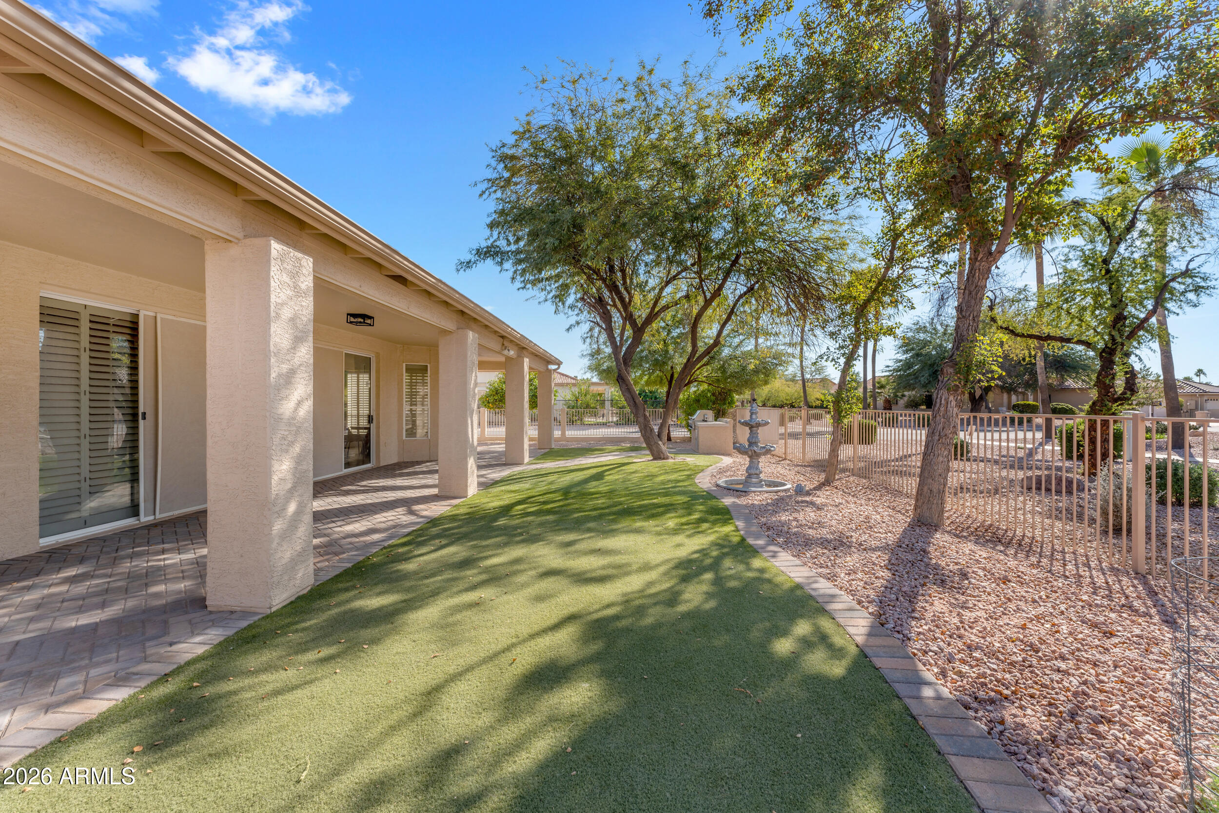 9009 E CEDAR WAXWING Drive