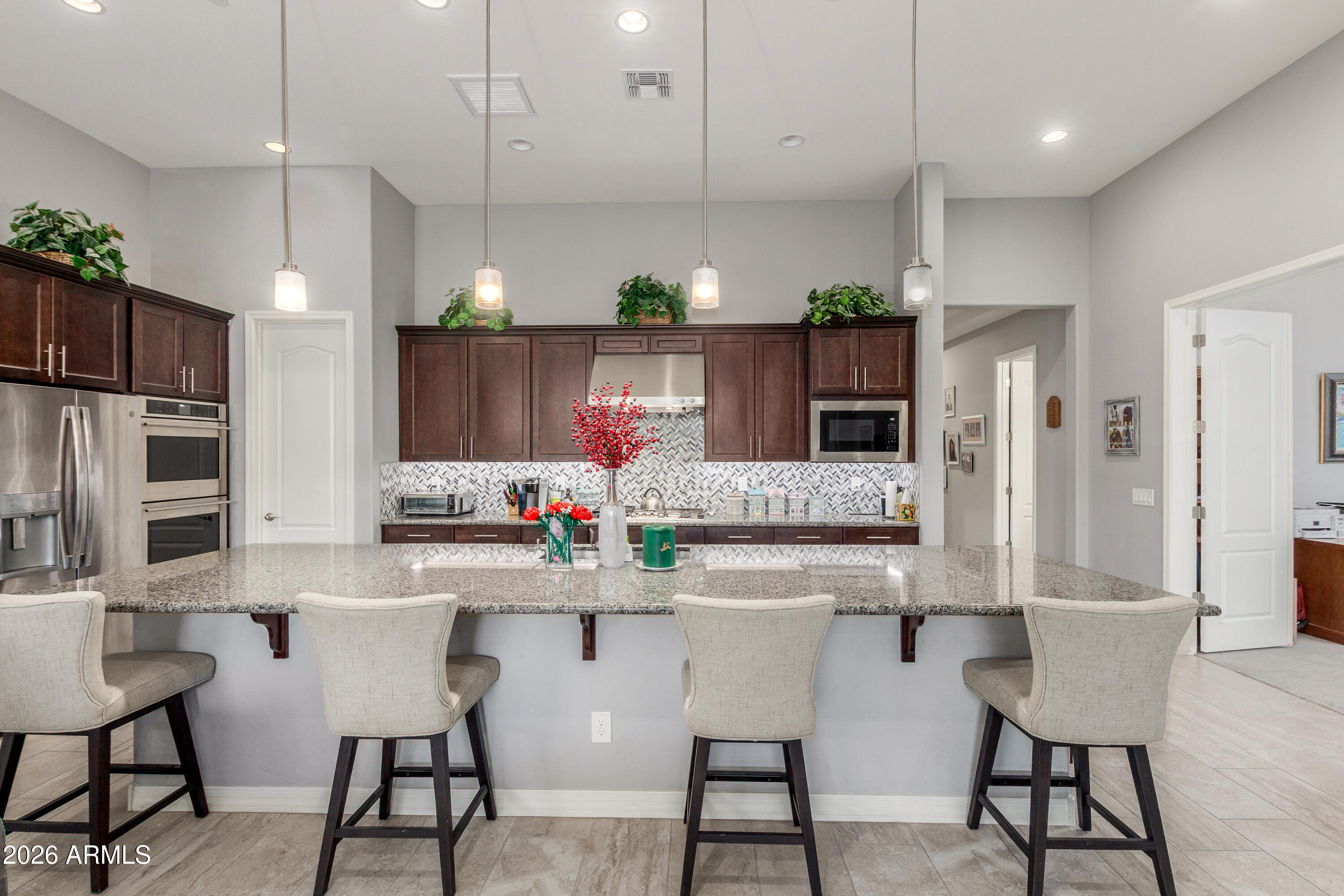 7334 E PARAISO Drive