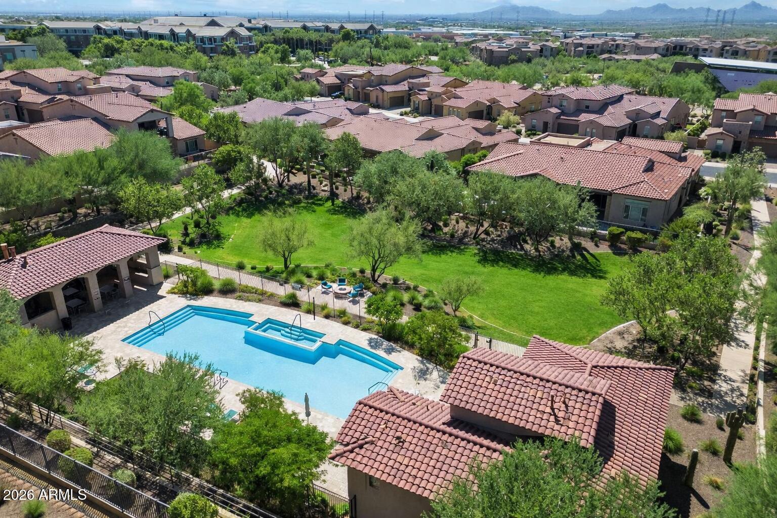 7334 E PARAISO Drive