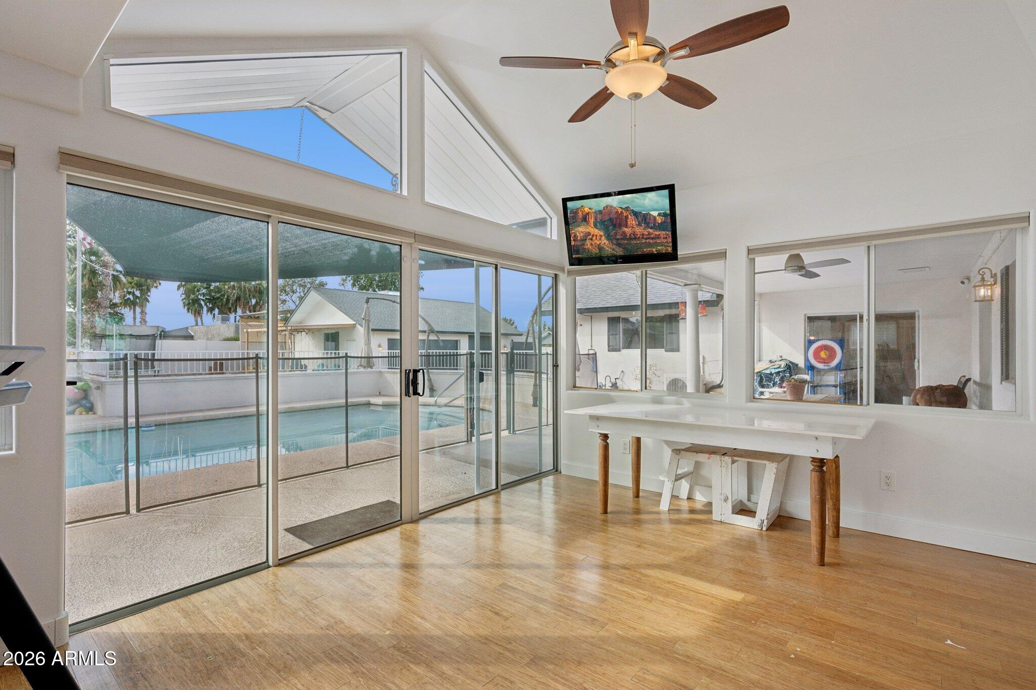 6001 E THUNDERBIRD Road