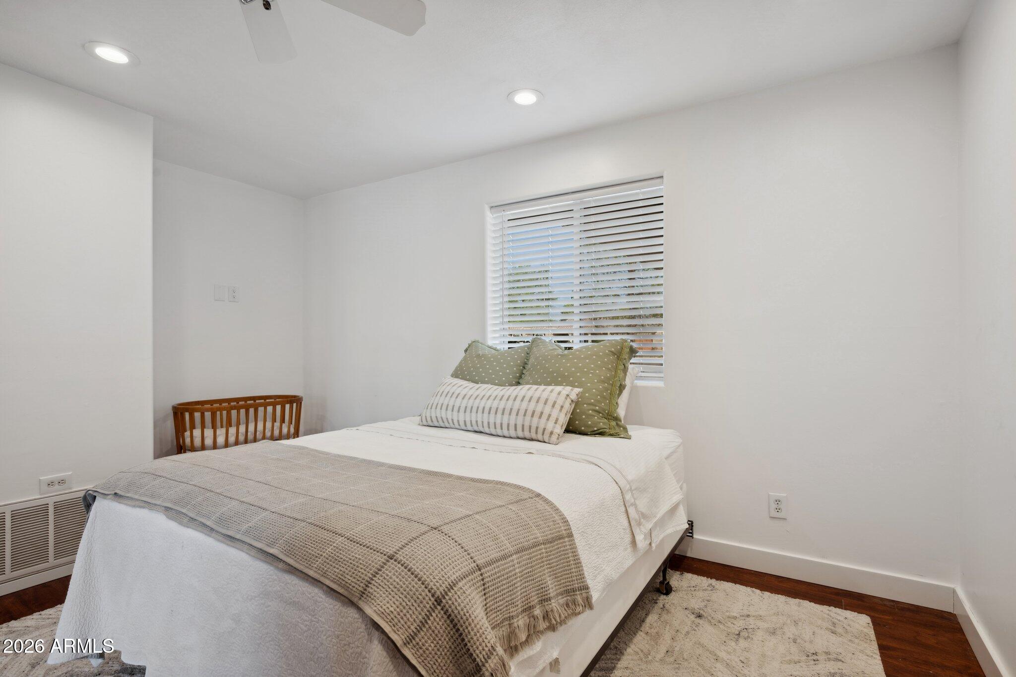 6001 E THUNDERBIRD Road