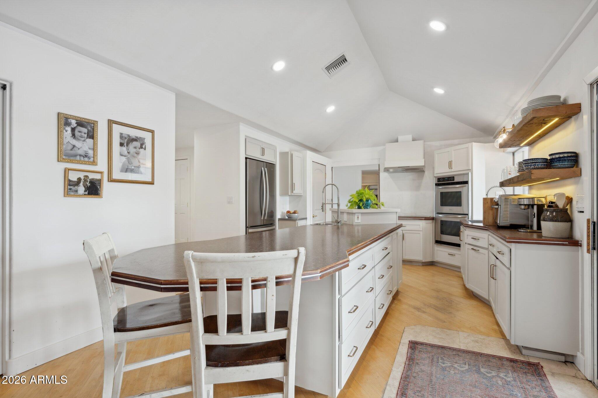 6001 E THUNDERBIRD Road