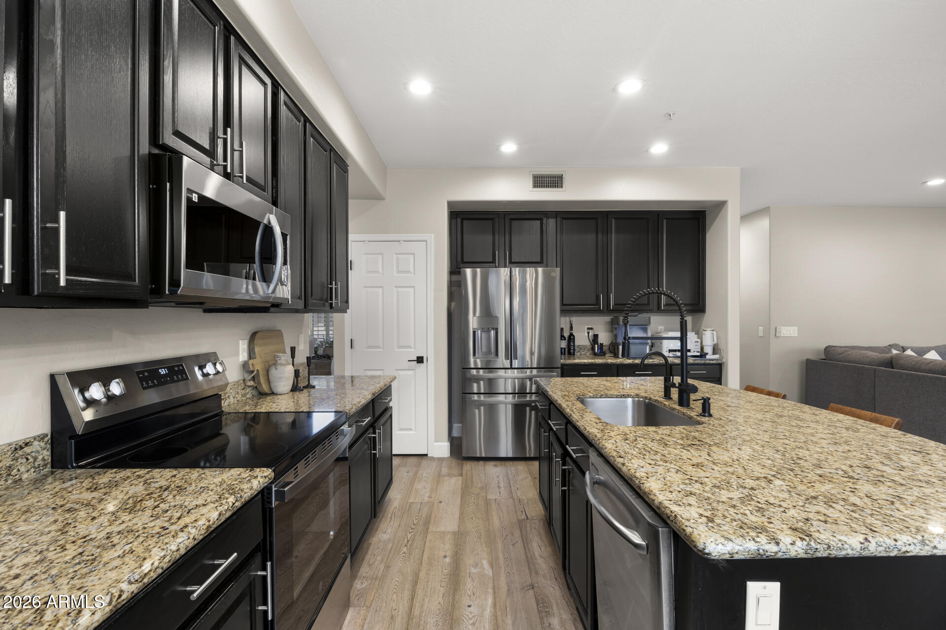 10532 E FIREWHEEL Drive