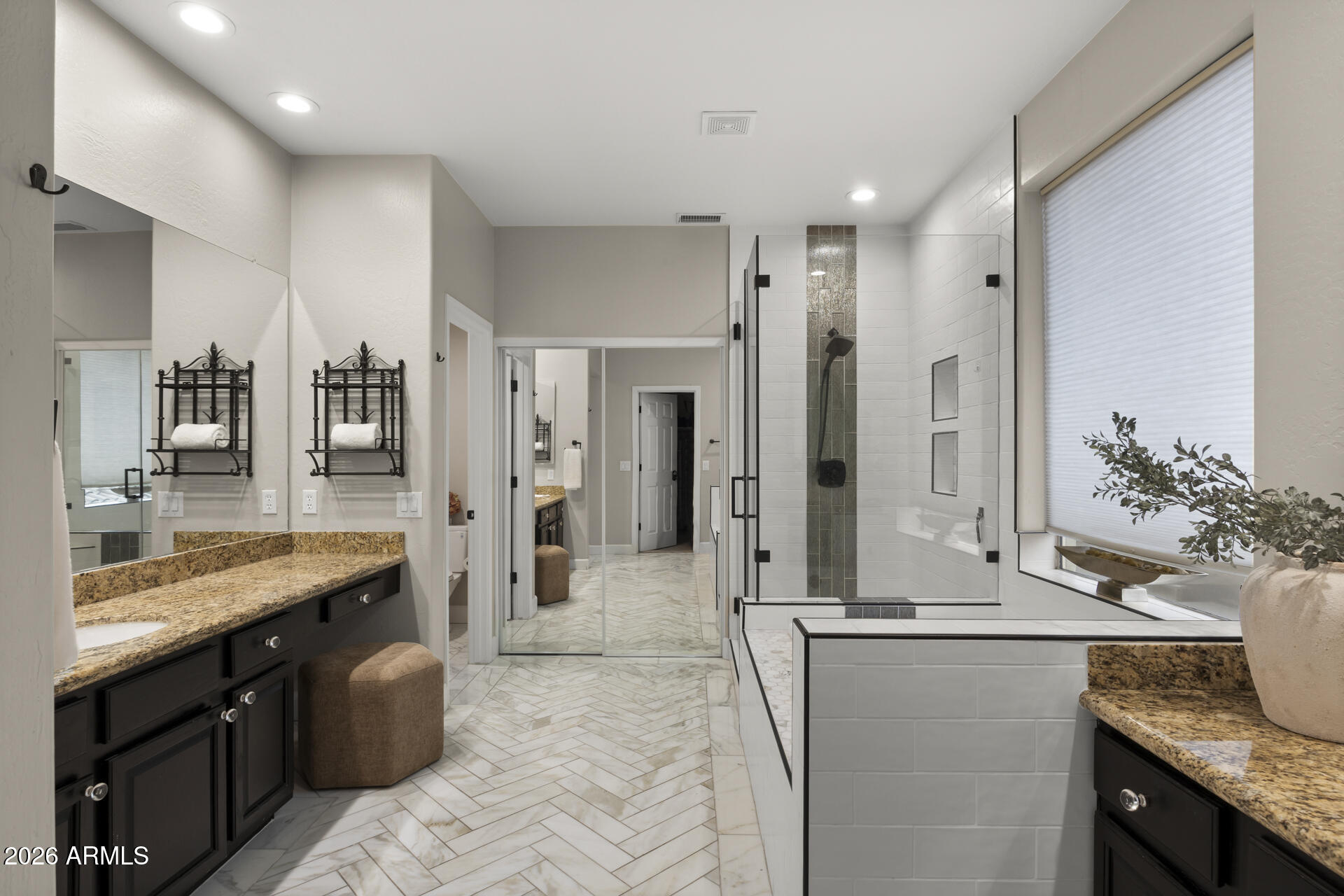 10532 E FIREWHEEL Drive