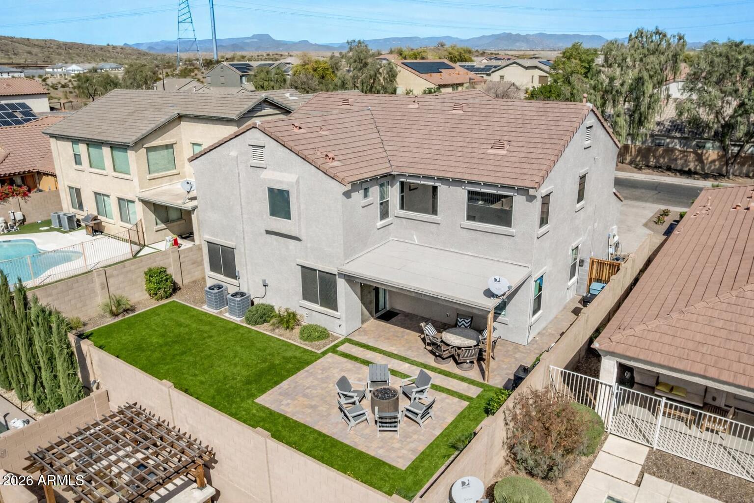 2507 E RUSTLING OAKS Lane