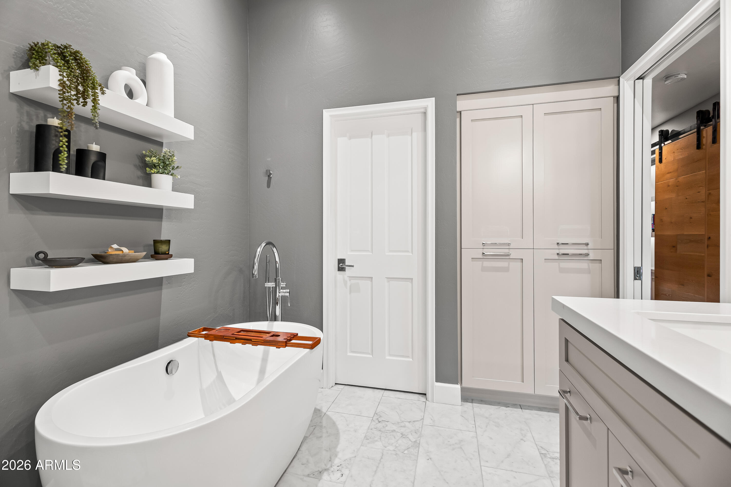 4446 E CAMELBACK Road 106