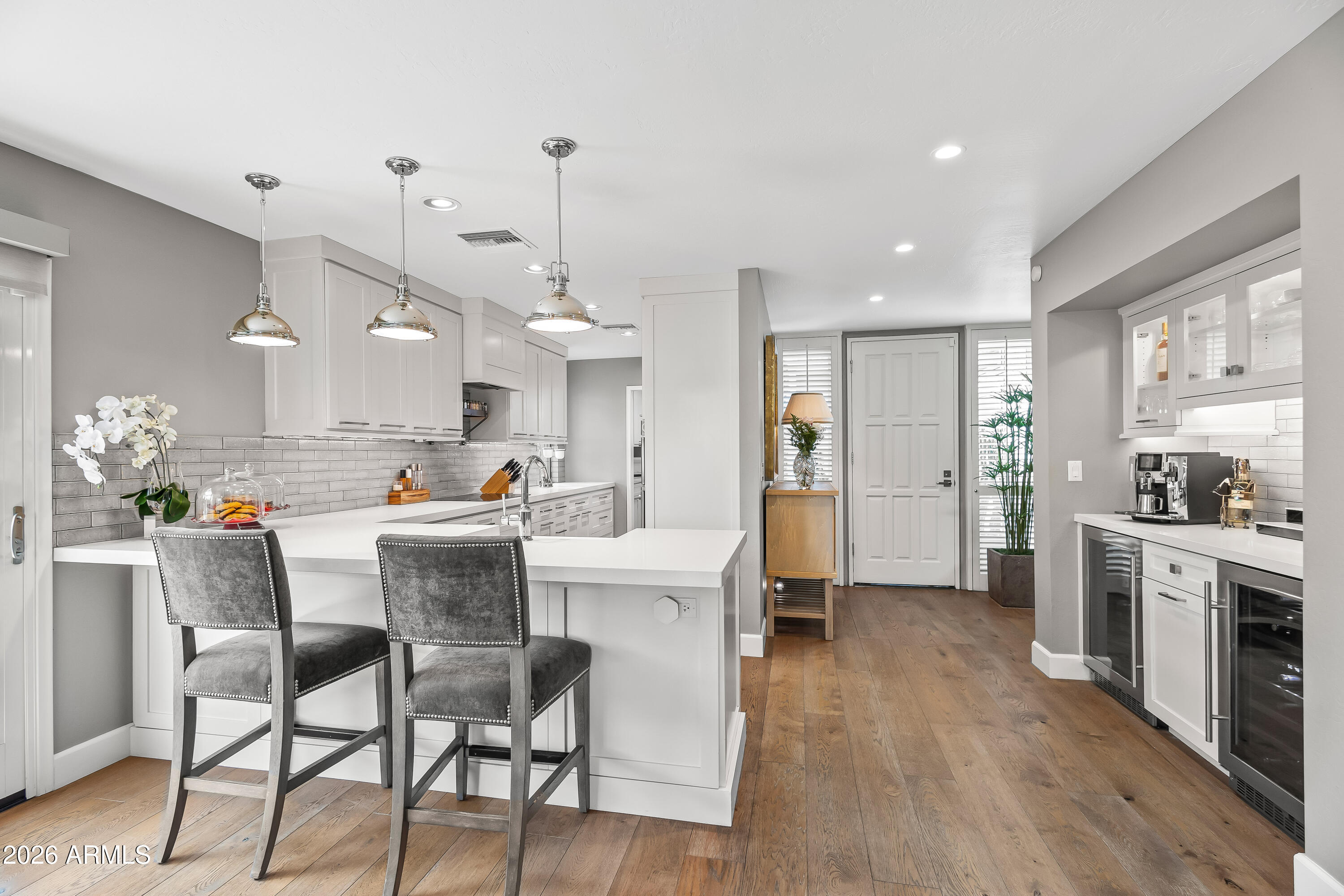 4446 E CAMELBACK Road 106