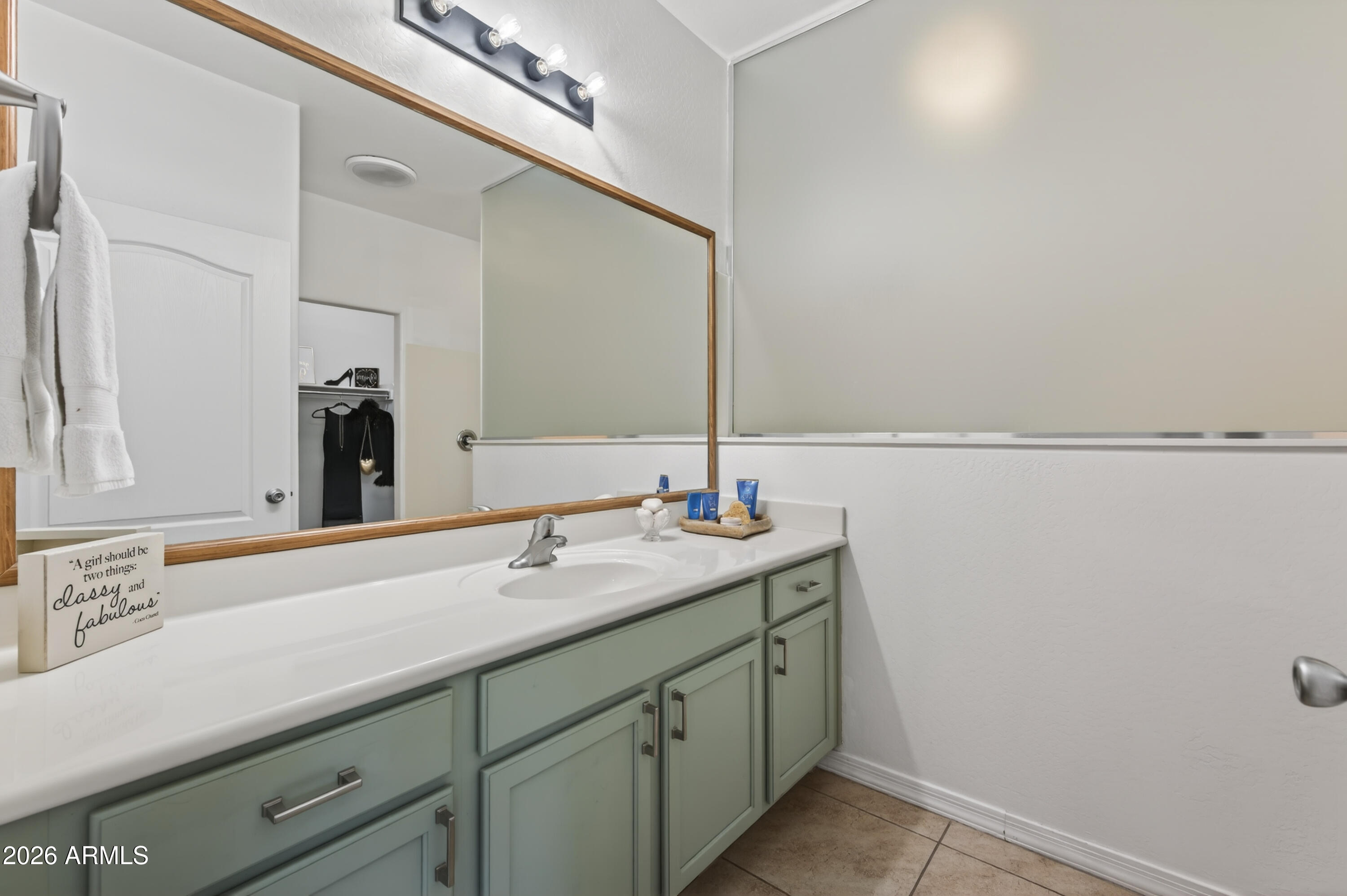 24454 W Mobile Lane