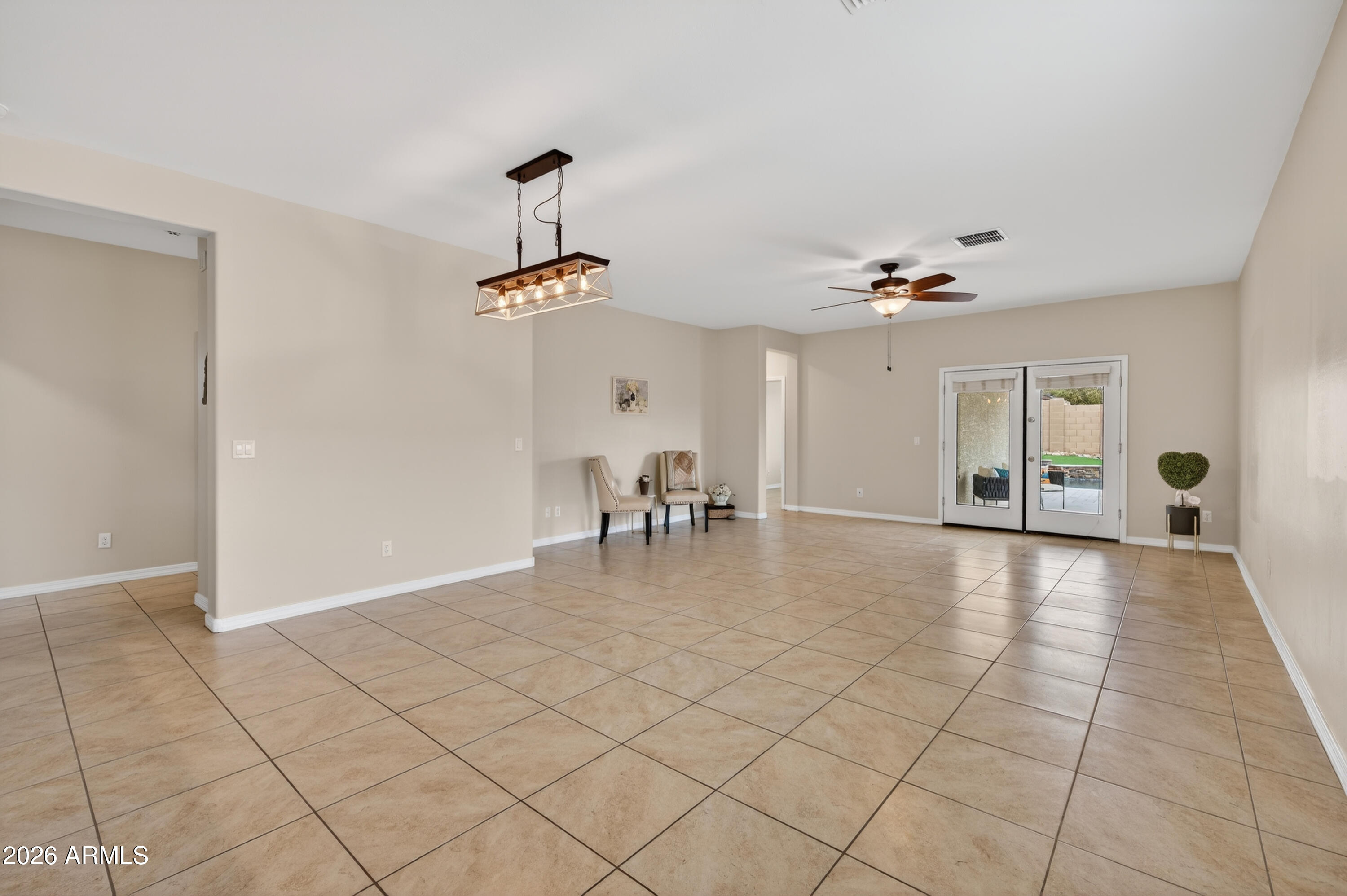 24454 W Mobile Lane