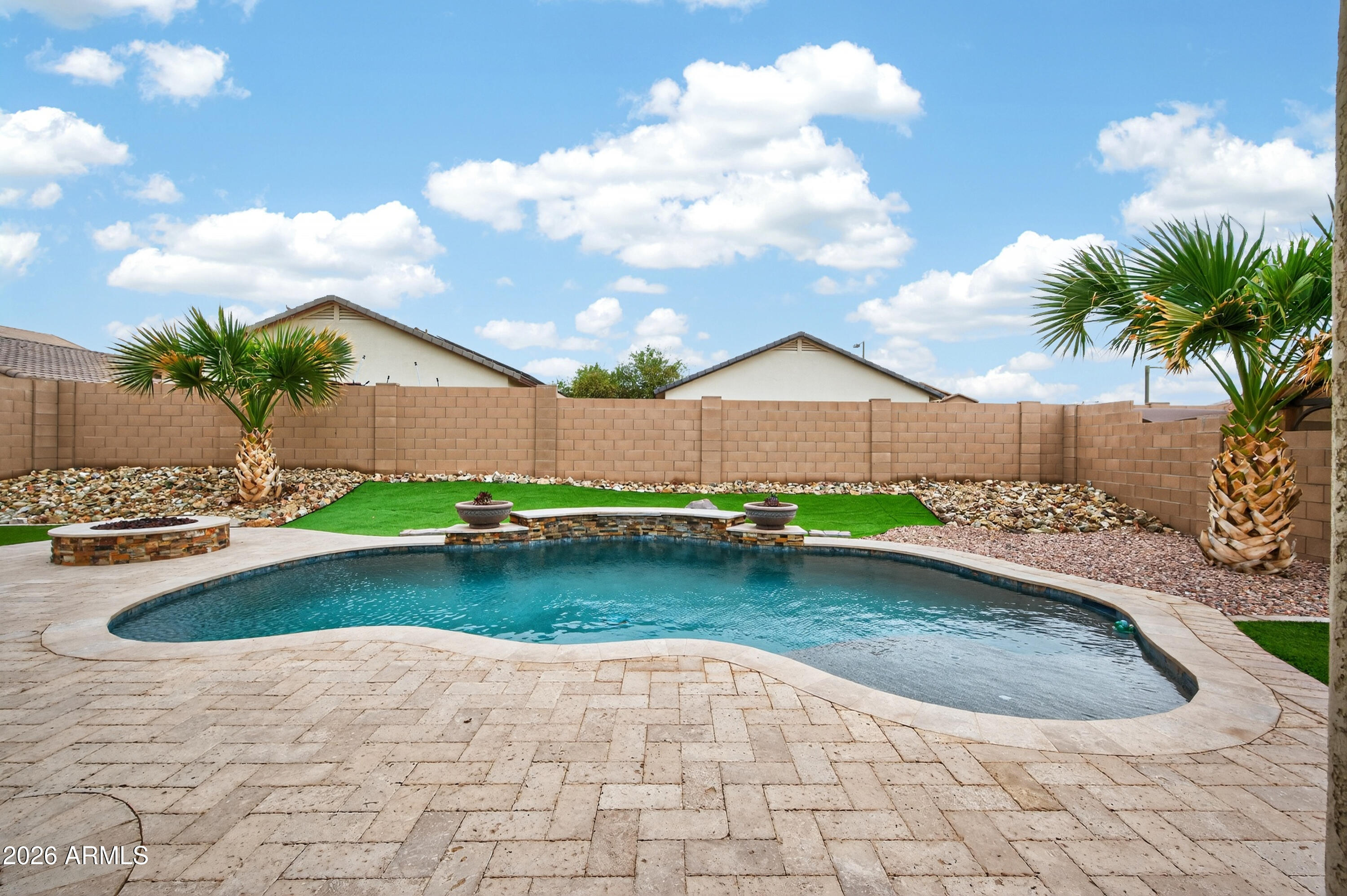 24454 W Mobile Lane