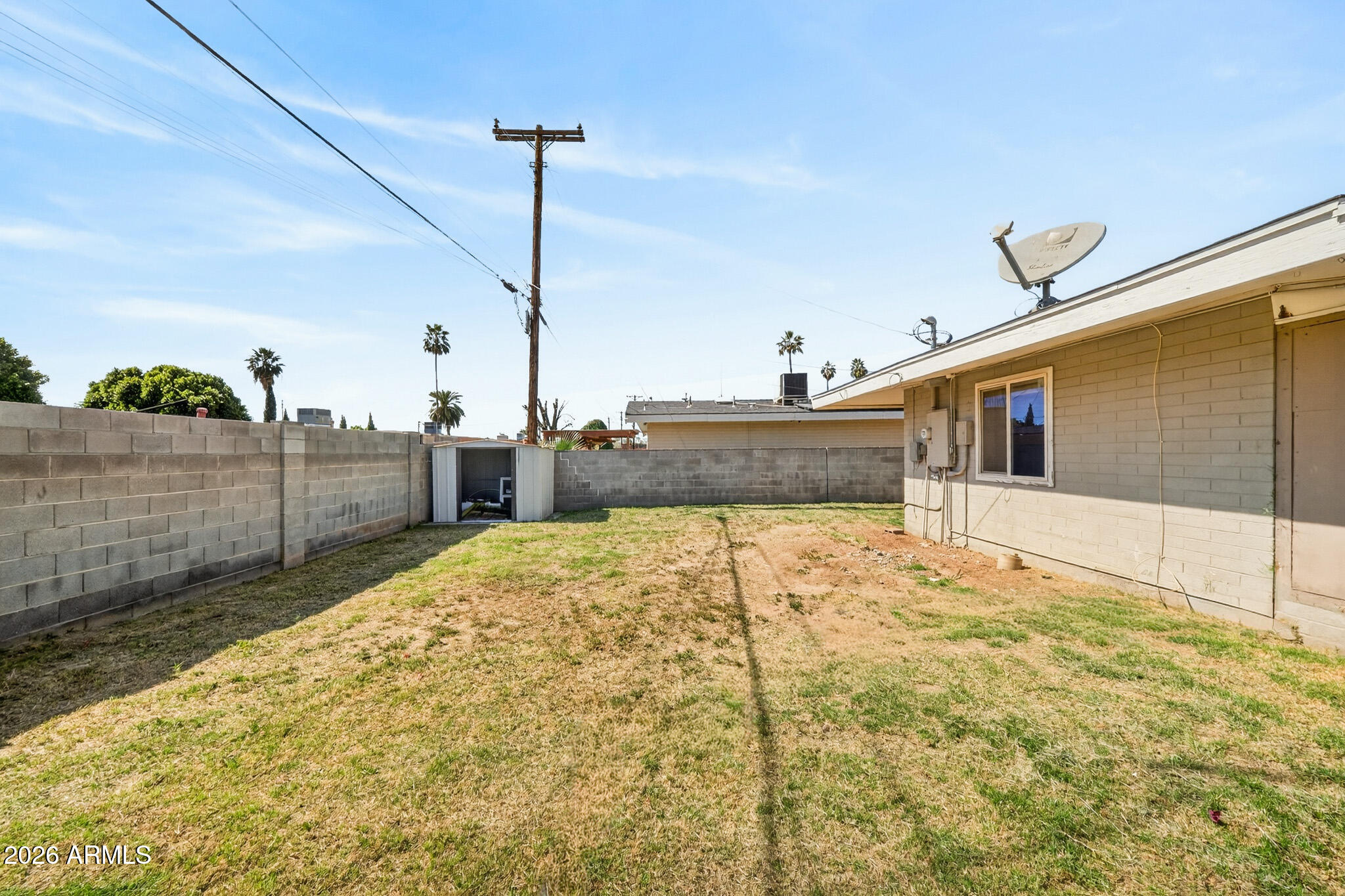 6207 W ORANGE Drive